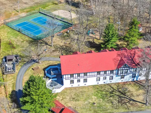 12 Bigwin Island #202 & 206, Lake of Bays 5