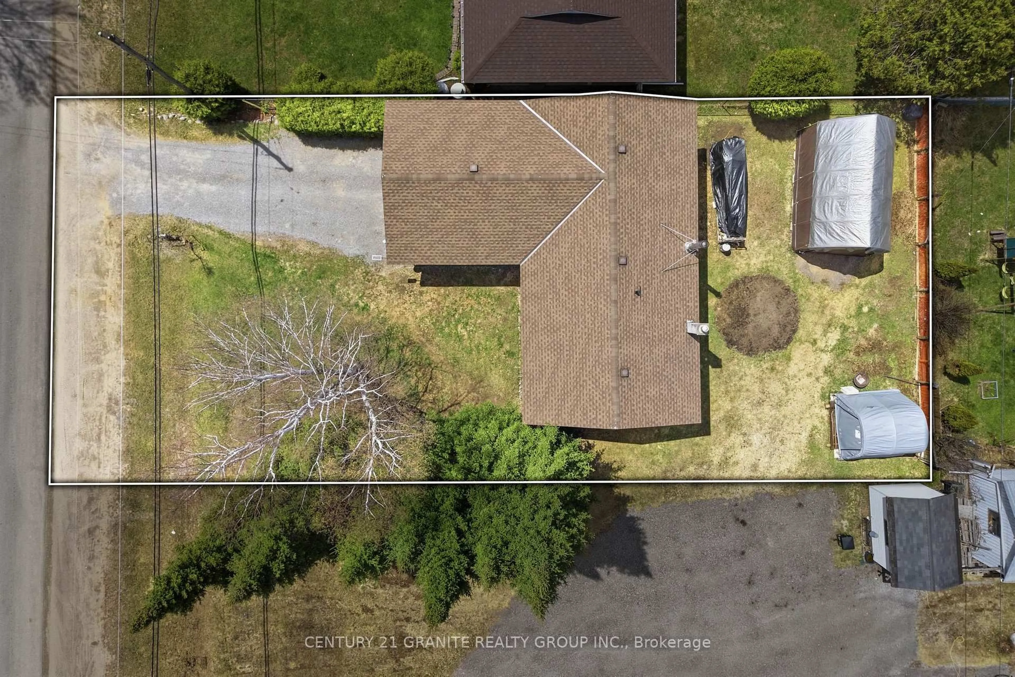 A pic from outside/outdoor area/front of a property/back of a property/a pic from drone, street for 2710 Monck Rd, Highlands East Ontario K0L 1M0