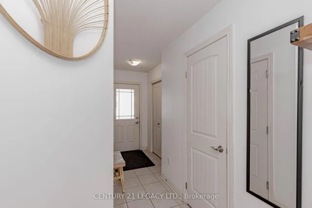 35 OLDFIELD Dr, Guelph 4