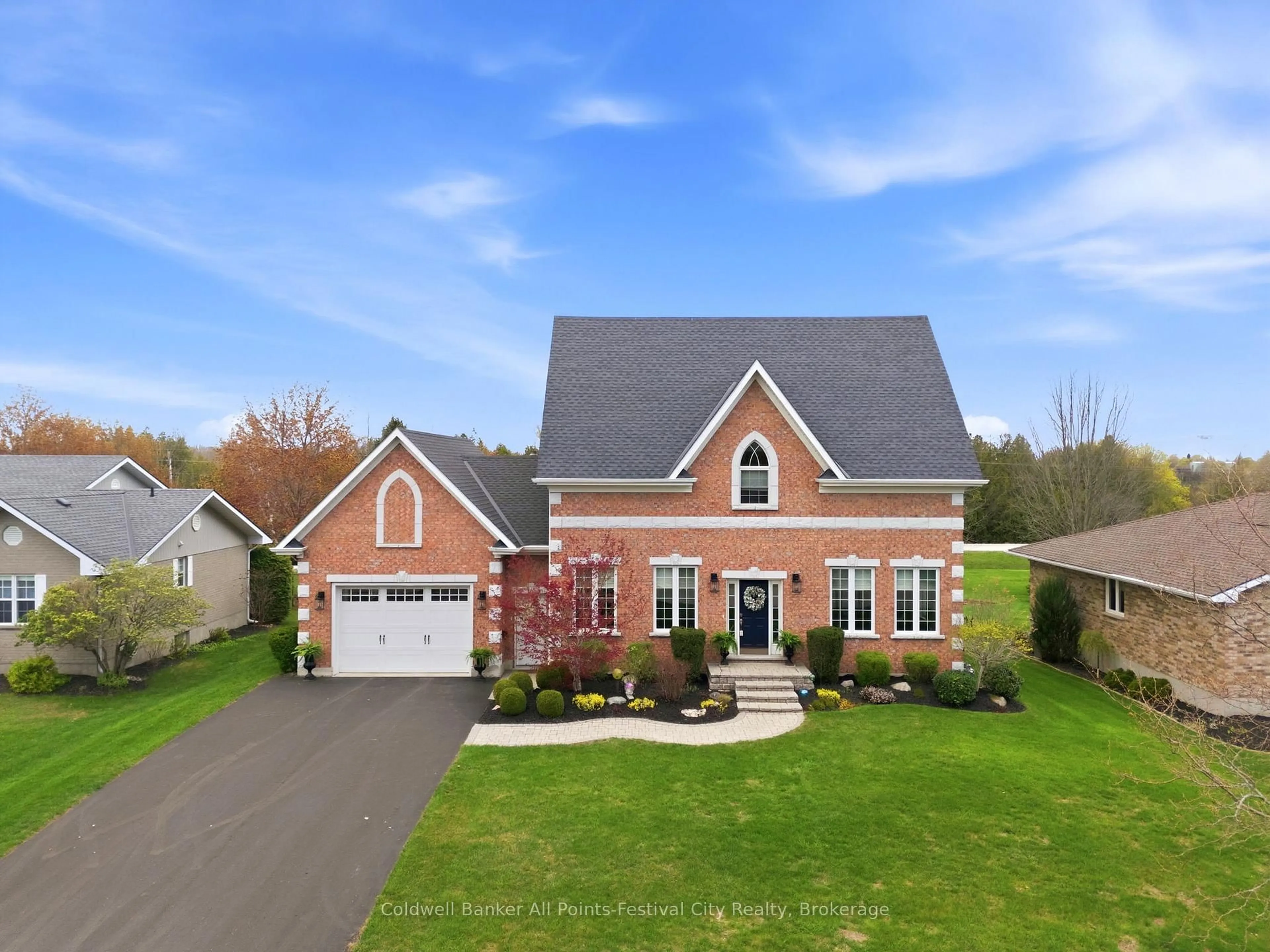 Home with brick exterior material, street for 36603 Maitland Ave, Goderich Ontario N7A 3Y1