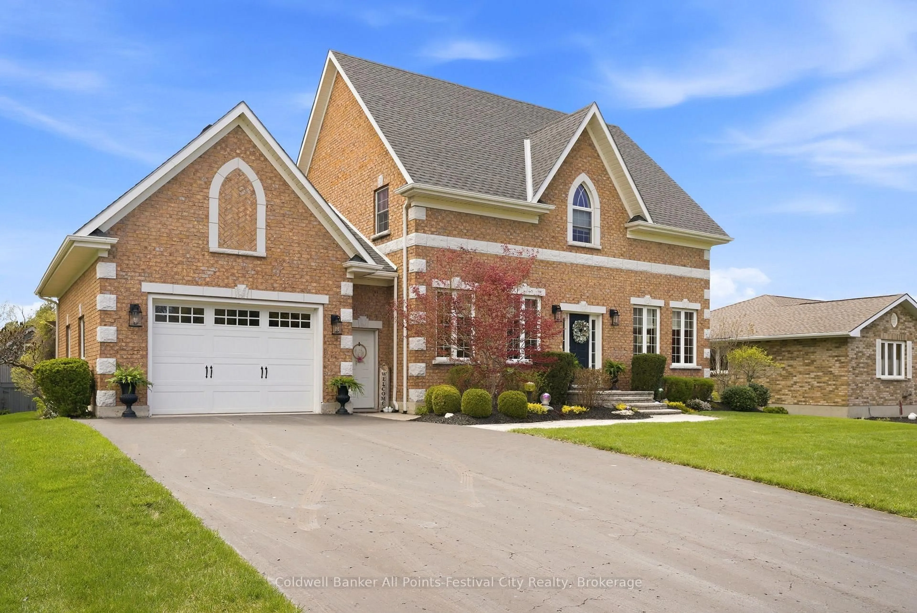 Home with brick exterior material, street for 36603 Maitland Ave, Goderich Ontario N7A 3Y1