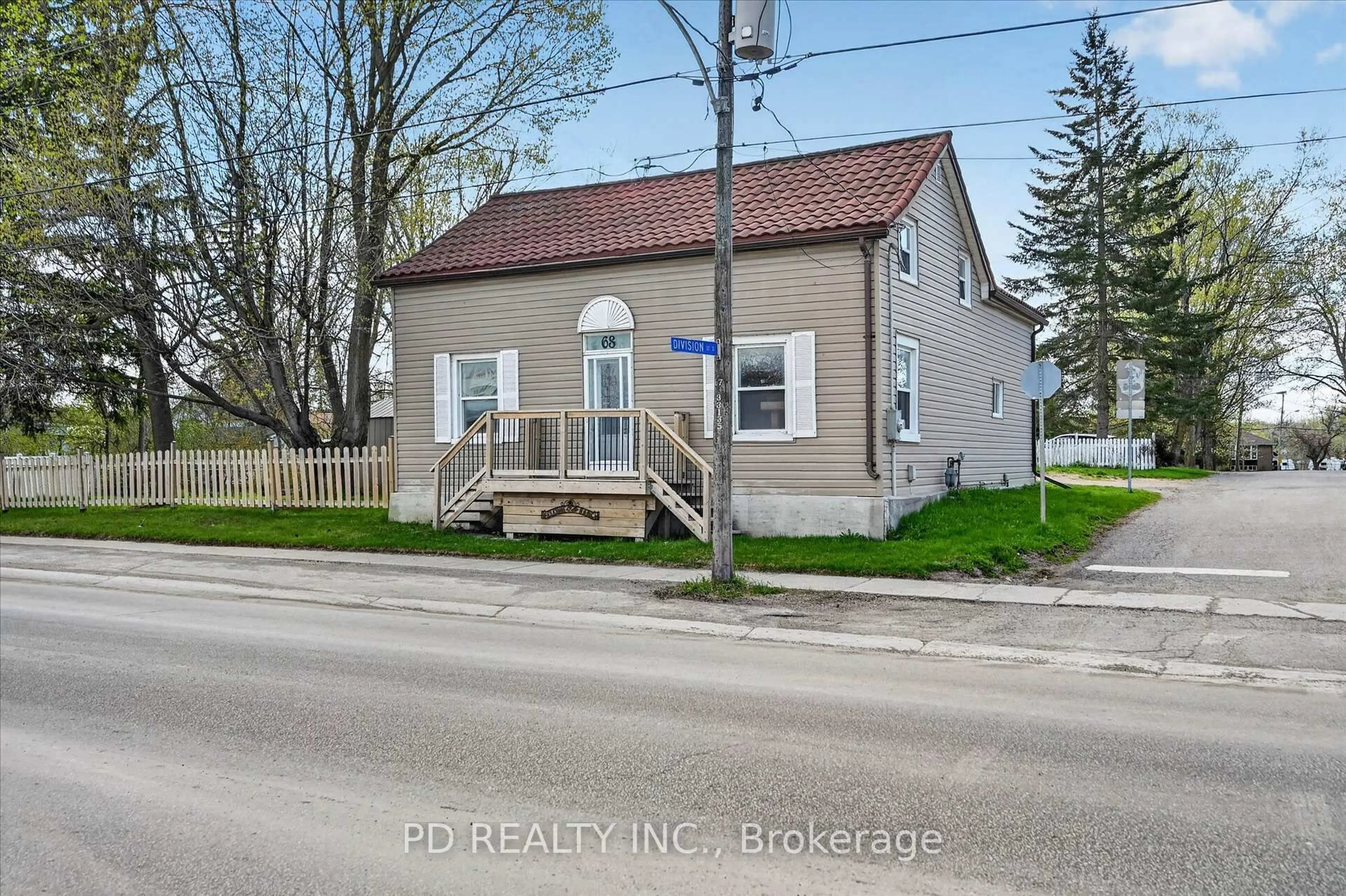 Unknown for 68 King St, Kawartha Lakes Ontario K0L 2W0