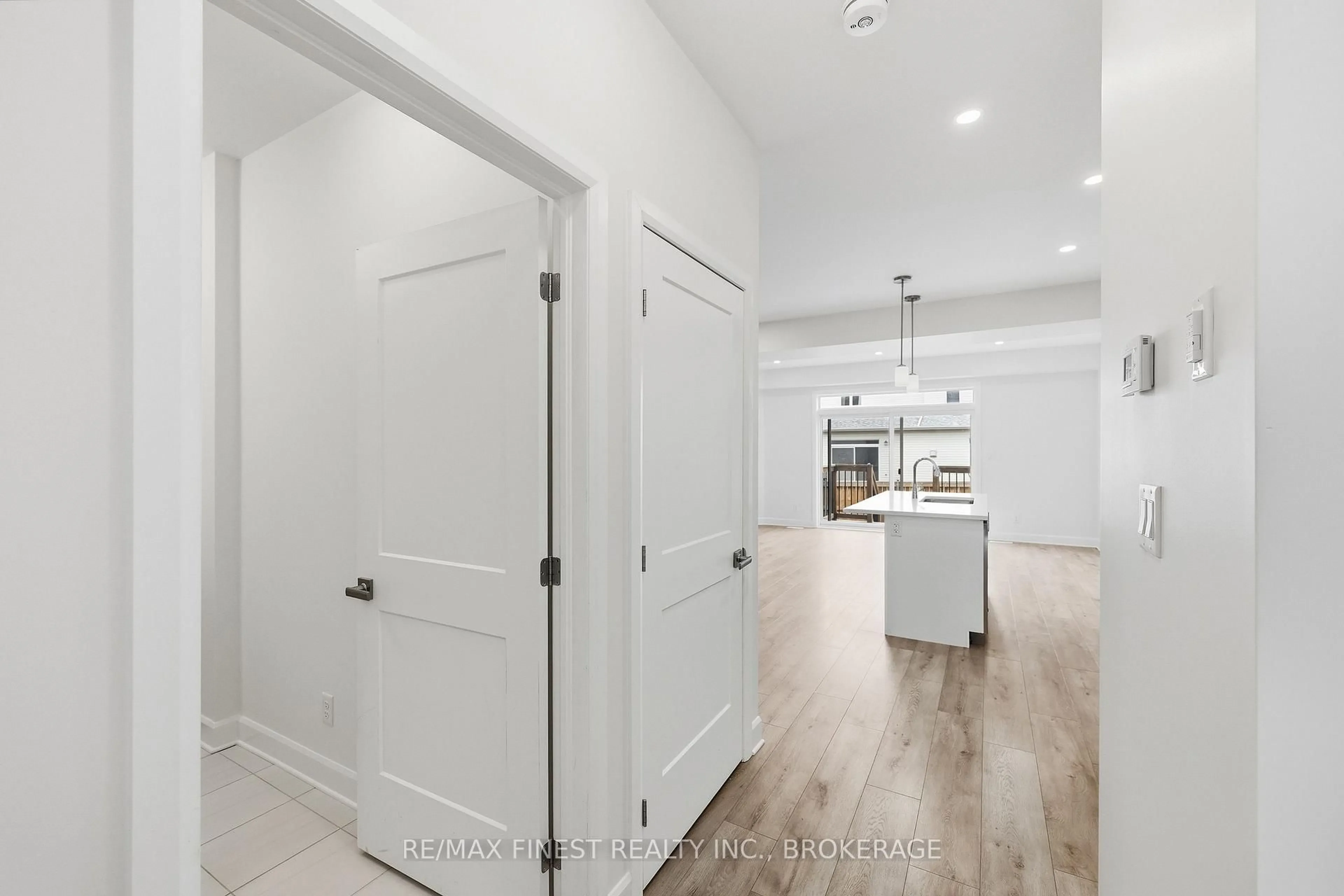 Unknown for 1417 Summer St, Kingston Ontario K7K 0H9
