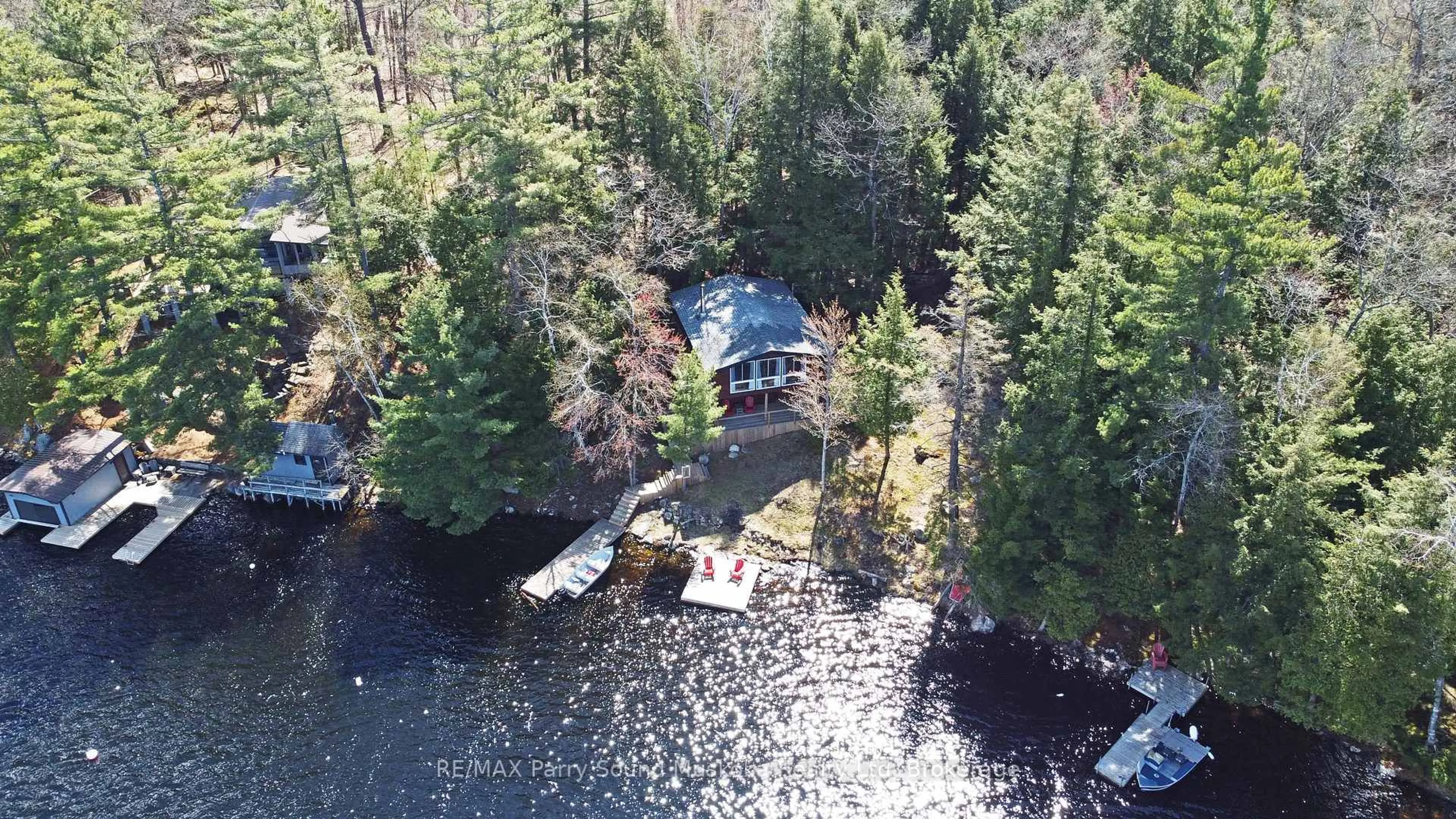 A pic from outside/outdoor area/front of a property/back of a property/a pic from drone, water/lake/river/ocean view for 397 Healey Lake Water, The Archipelago Ontario P0C 1H0