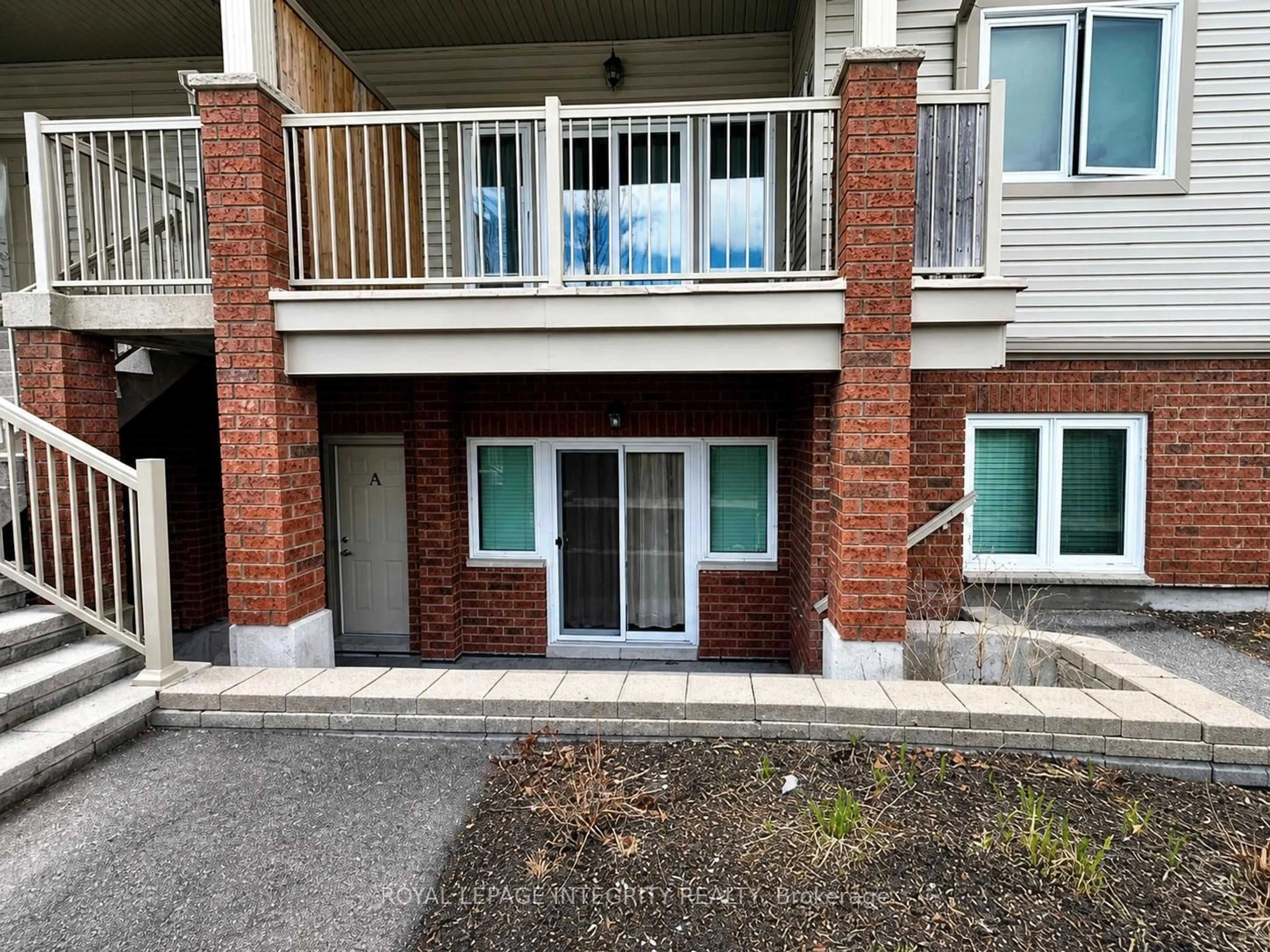 A pic from outside/outdoor area/front of a property/back of a property/a pic from drone, unknown for 173 Crestway Dr #A, Ottawa Ontario K2G 7C8