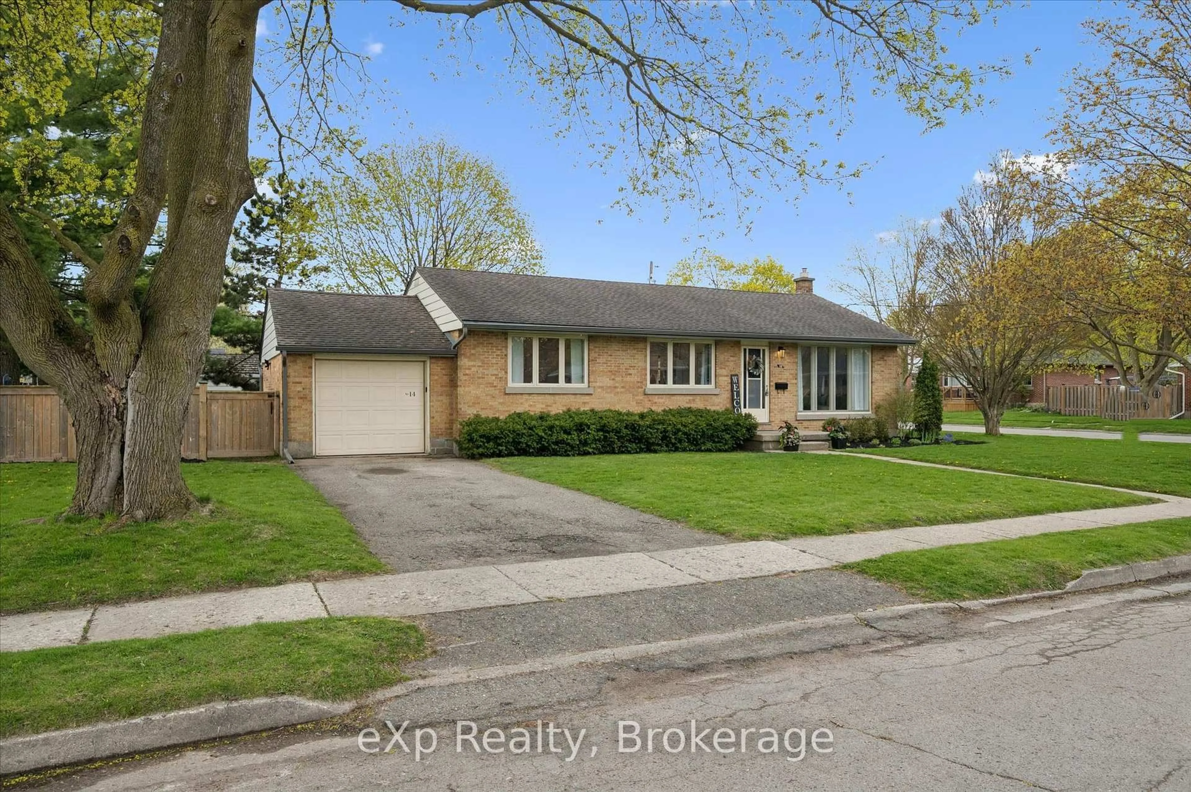 Home with brick exterior material, street for 14 Glenwood Ave, Guelph Ontario N1H 4L2