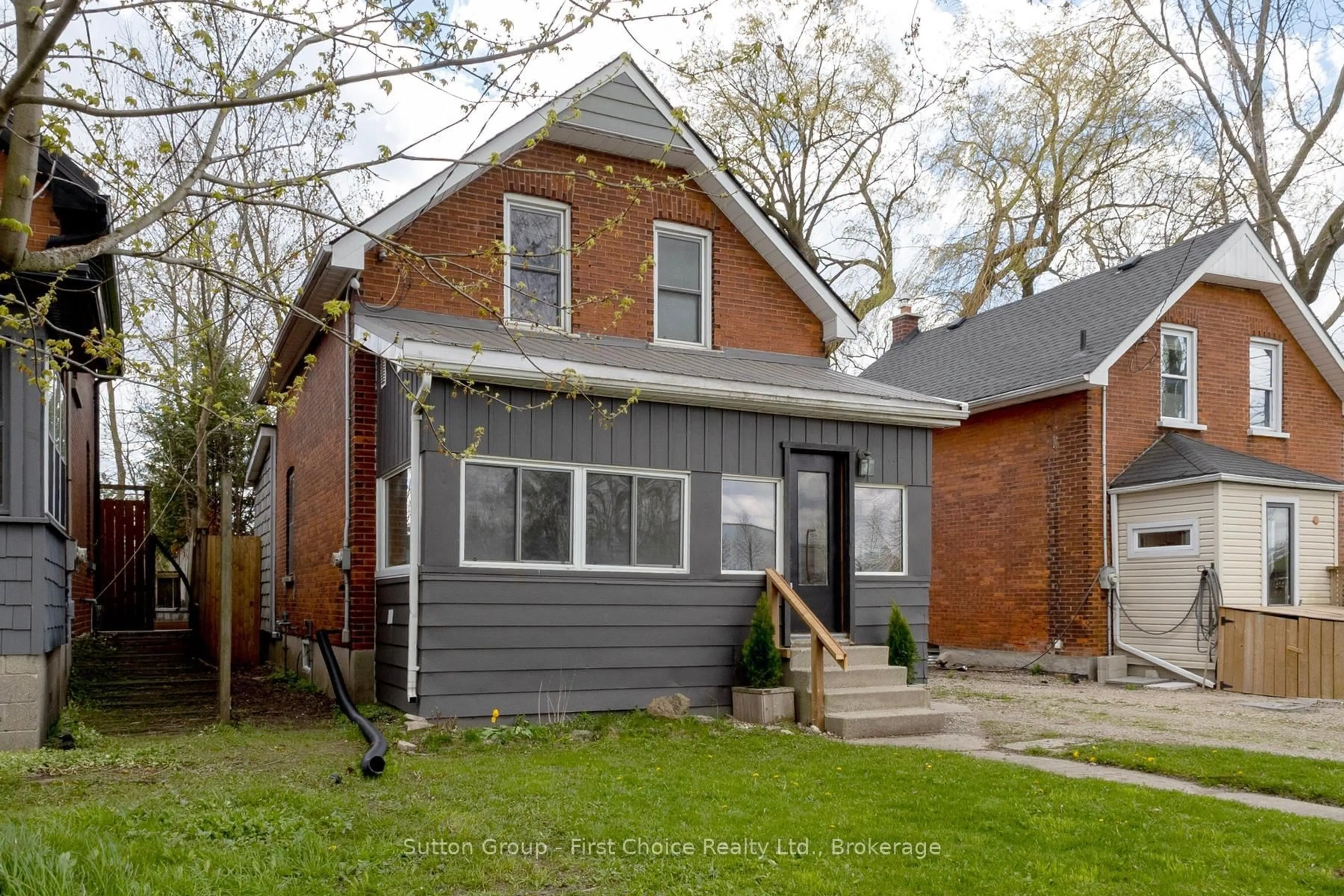 Home with brick exterior material, street for 383 Douro St, Stratford Ontario N5A 3S8