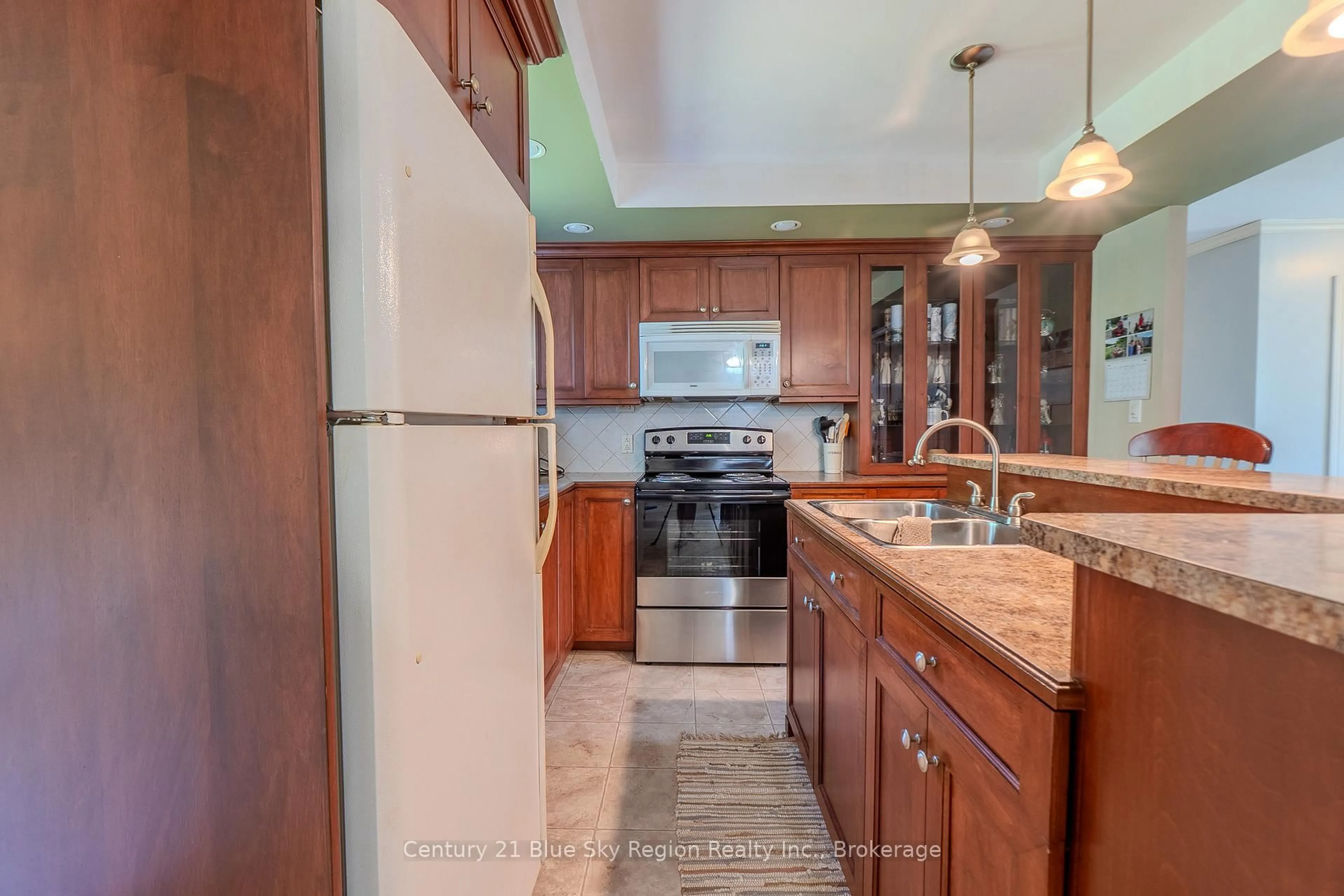 Standard kitchen, ceramic/tile floor for 9 Dupras St, West Nipissing Ontario P0H 2C0