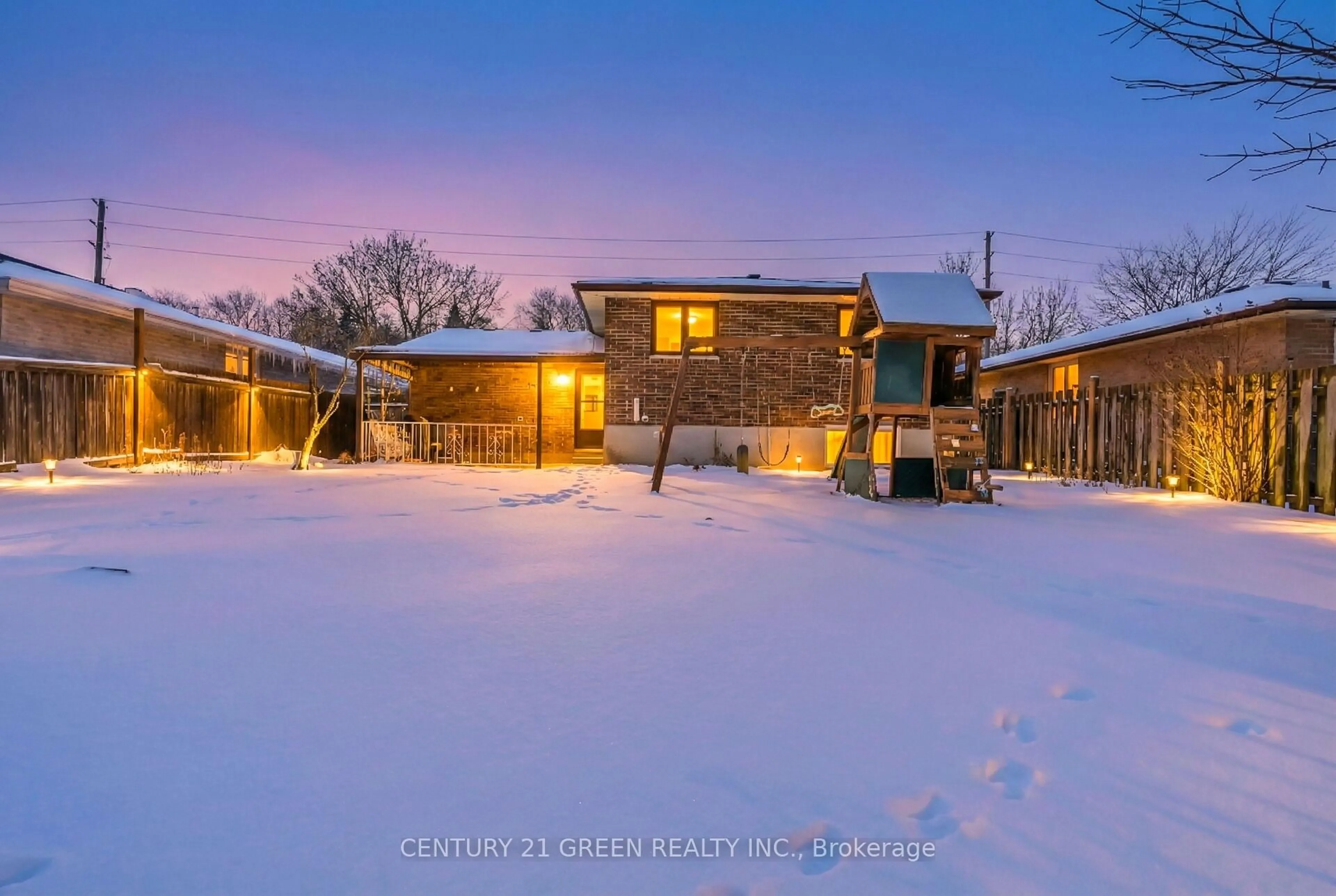 A pic from outside/outdoor area/front of a property/back of a property/a pic from drone, street for 411 Imperial Rd, Guelph Ontario N1K 1K2
