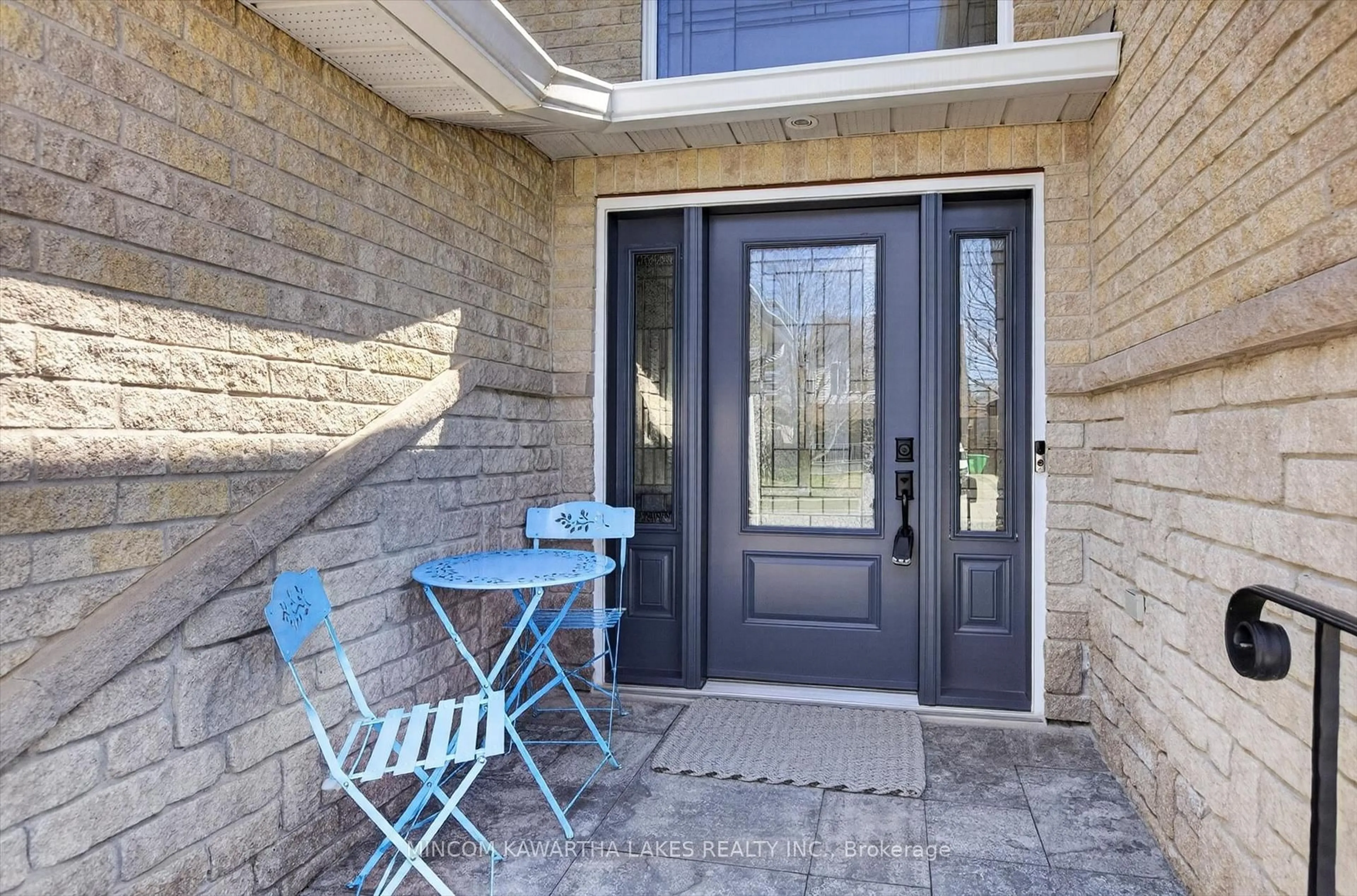 Indoor entryway for 2448 Denure Dr, Peterborough Ontario K9K 2L4