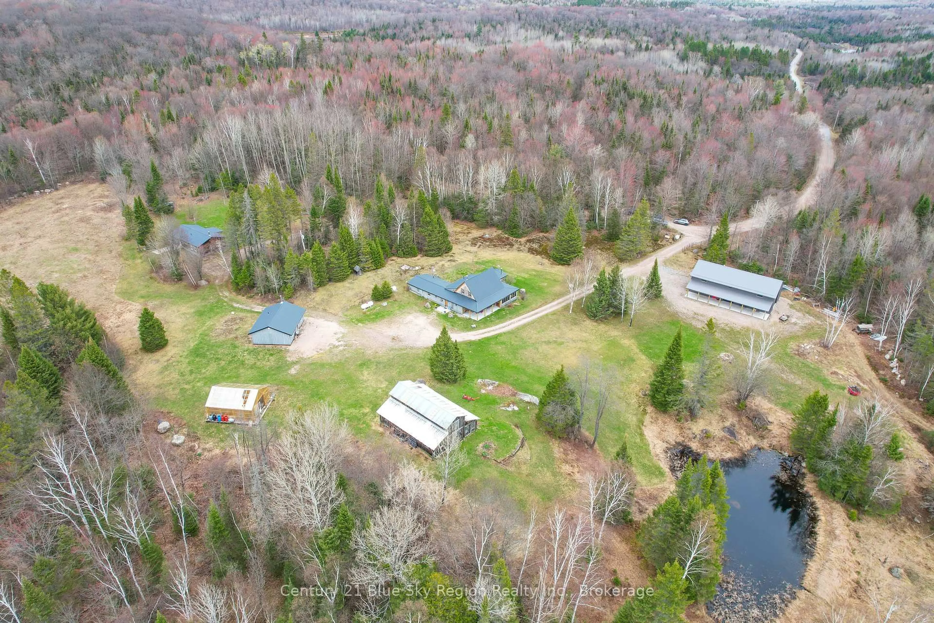 A pic from outside/outdoor area/front of a property/back of a property/a pic from drone, water/lake/river/ocean view for 930 Ponderosa Rd, Nipissing Ontario P0H 2L0