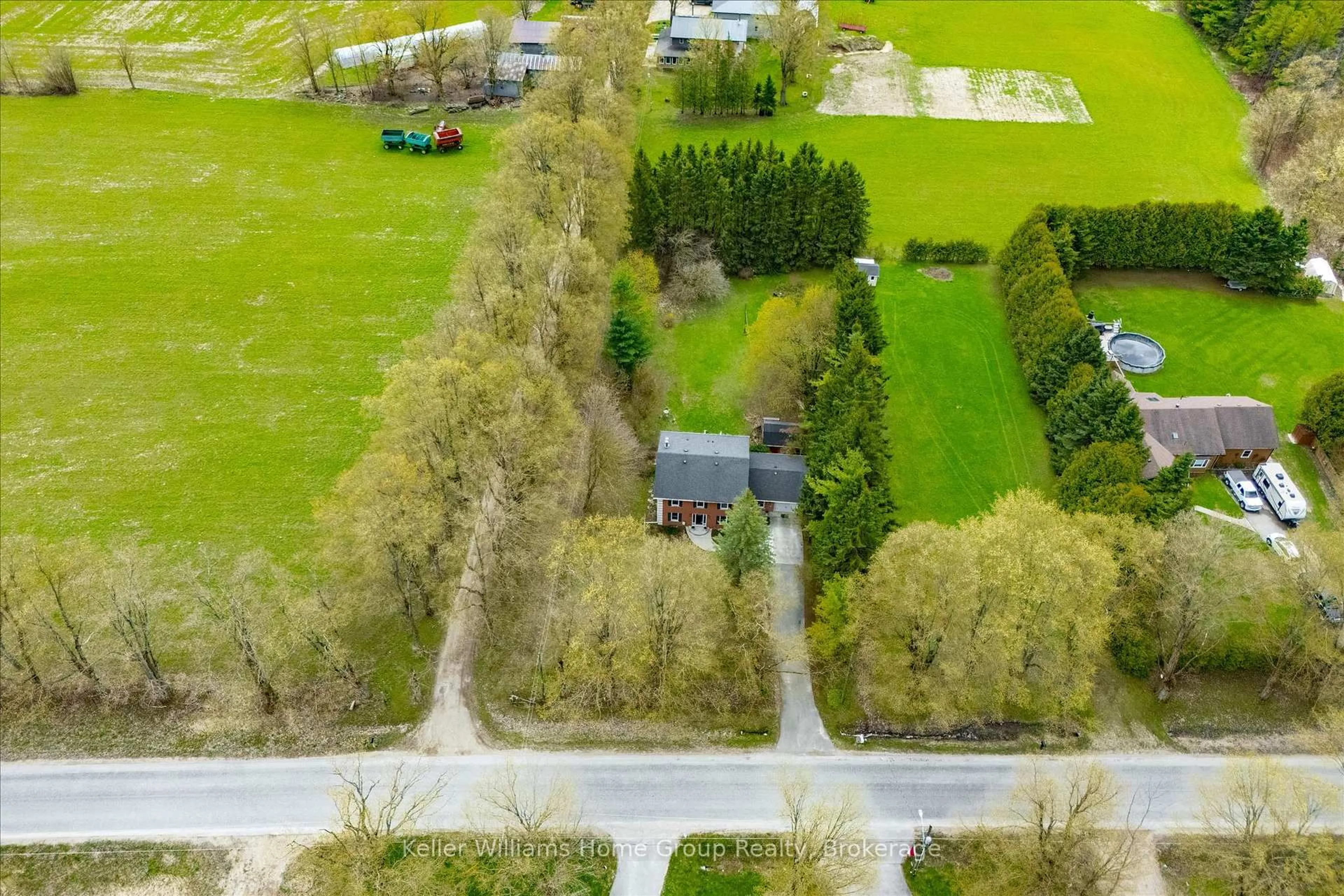 A pic from outside/outdoor area/front of a property/back of a property/a pic from drone, street for 8427 Line 6, Wellington North Ontario N0G 2E0