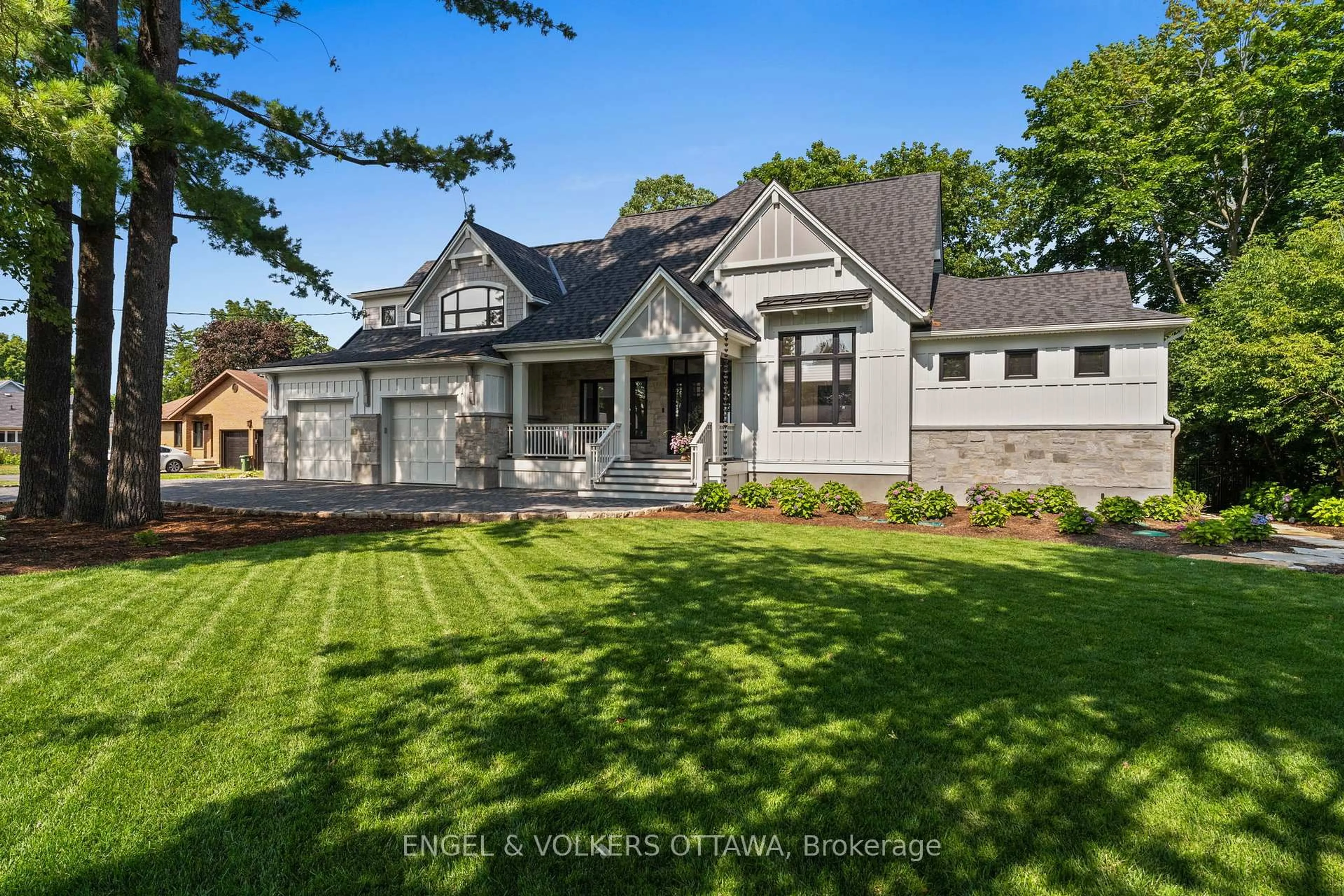 Home with brick exterior material, street for 6117 James Bell Dr, Manotick Ontario K4M 1B3