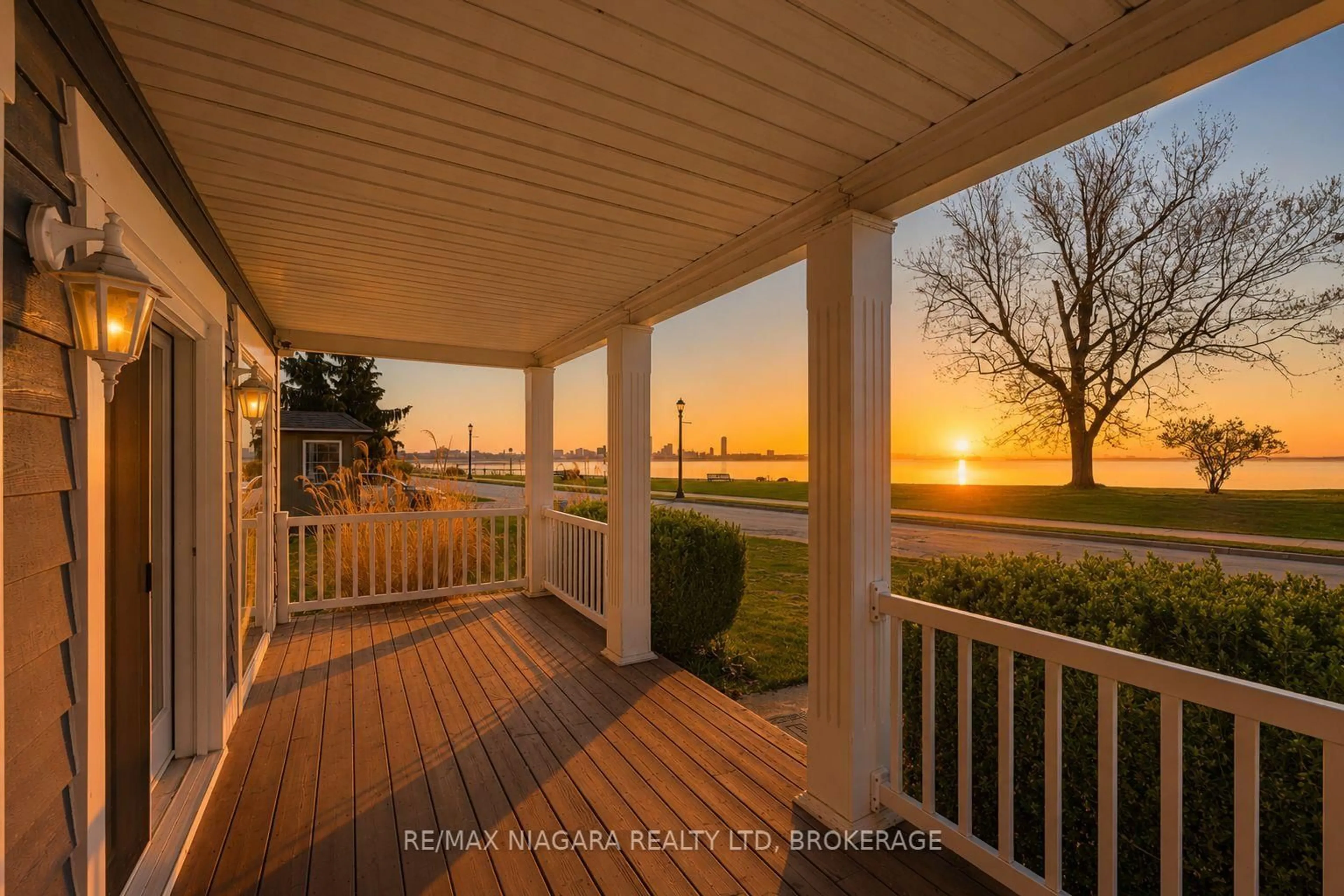Patio, water/lake/river/ocean view for 616 Lakeshore Rd, Fort Erie Ontario L2A 1B6
