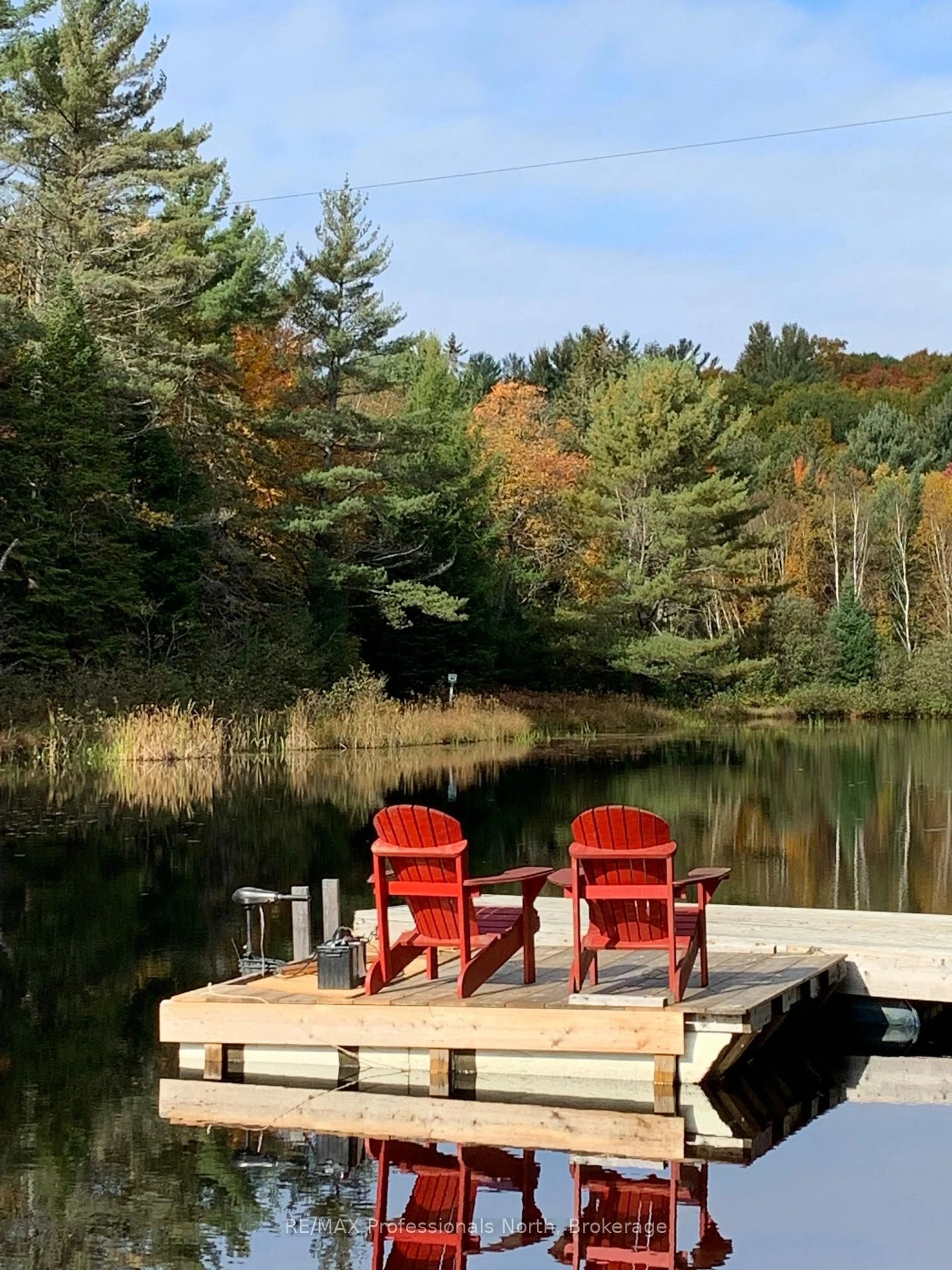 Patio, water/lake/river/ocean view for 862 Lynx Lake Rd Rd, Huntsville Ontario P1H 2J3