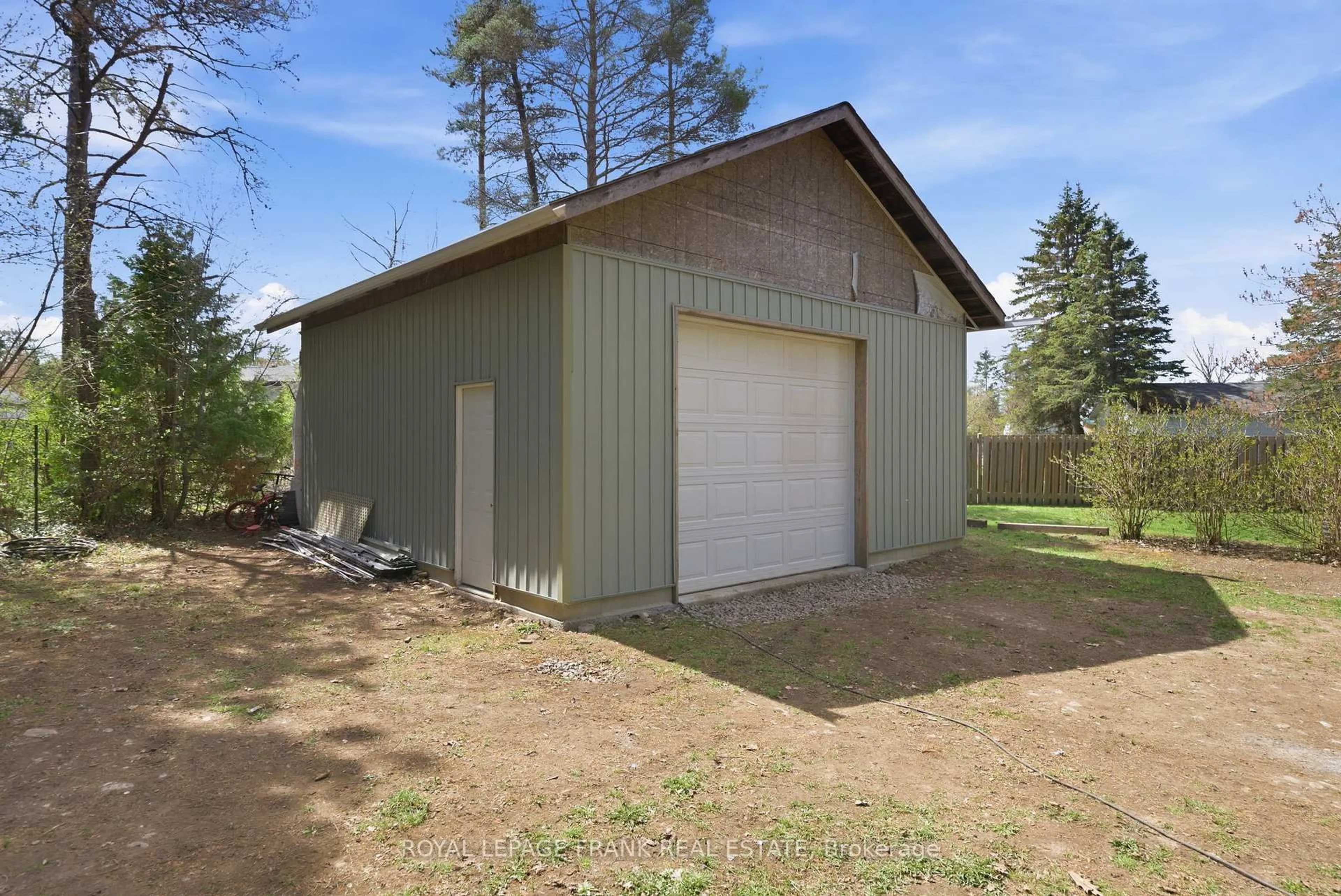 Shed for 28 South Bayou Rd, Kawartha Lakes Ontario K0M 1N0