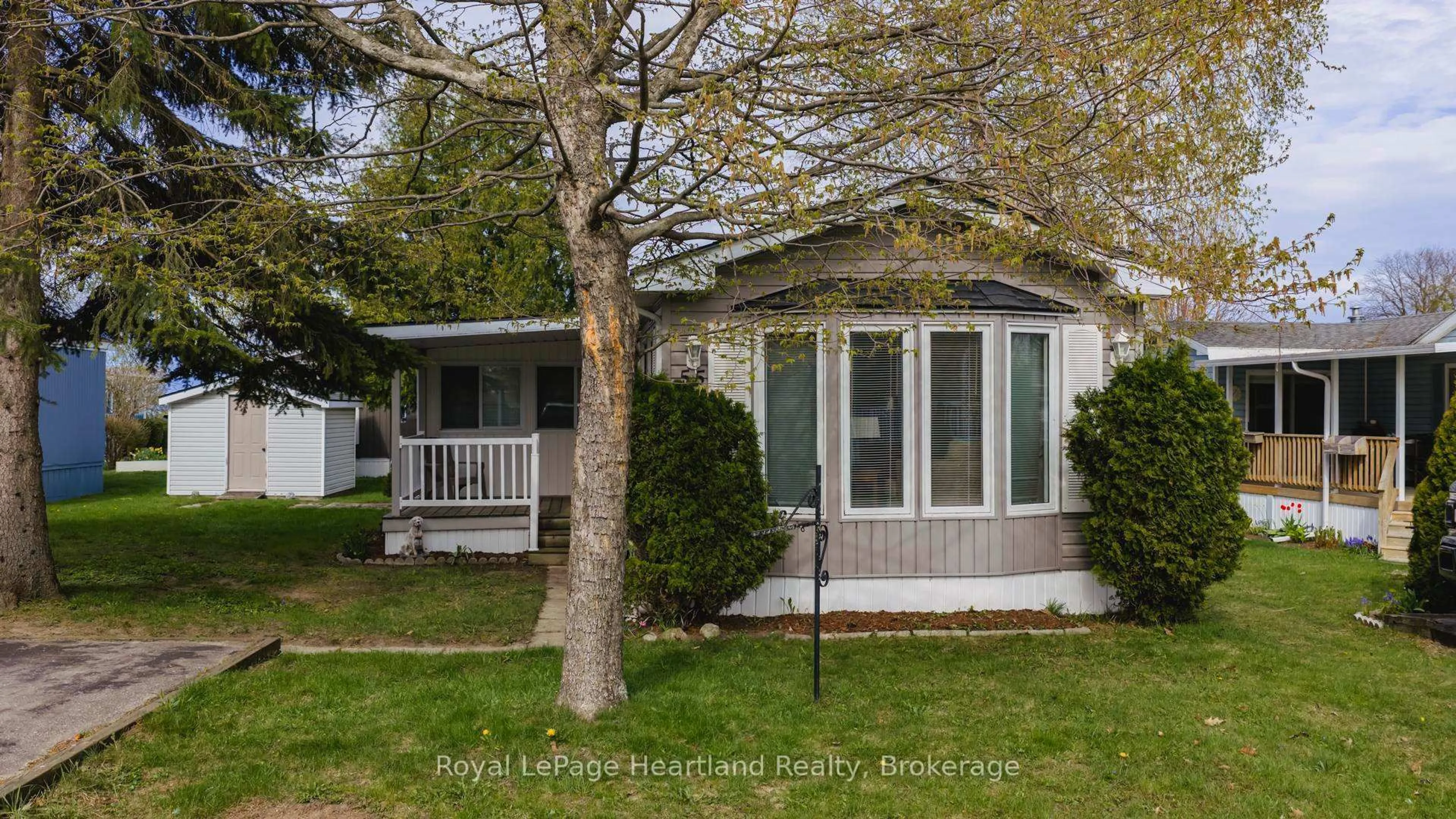 Home with vinyl exterior material, street for 55 CHEROKEE Lane, Ashfield-Colborne-Wawanosh Ontario N7A 3Y2