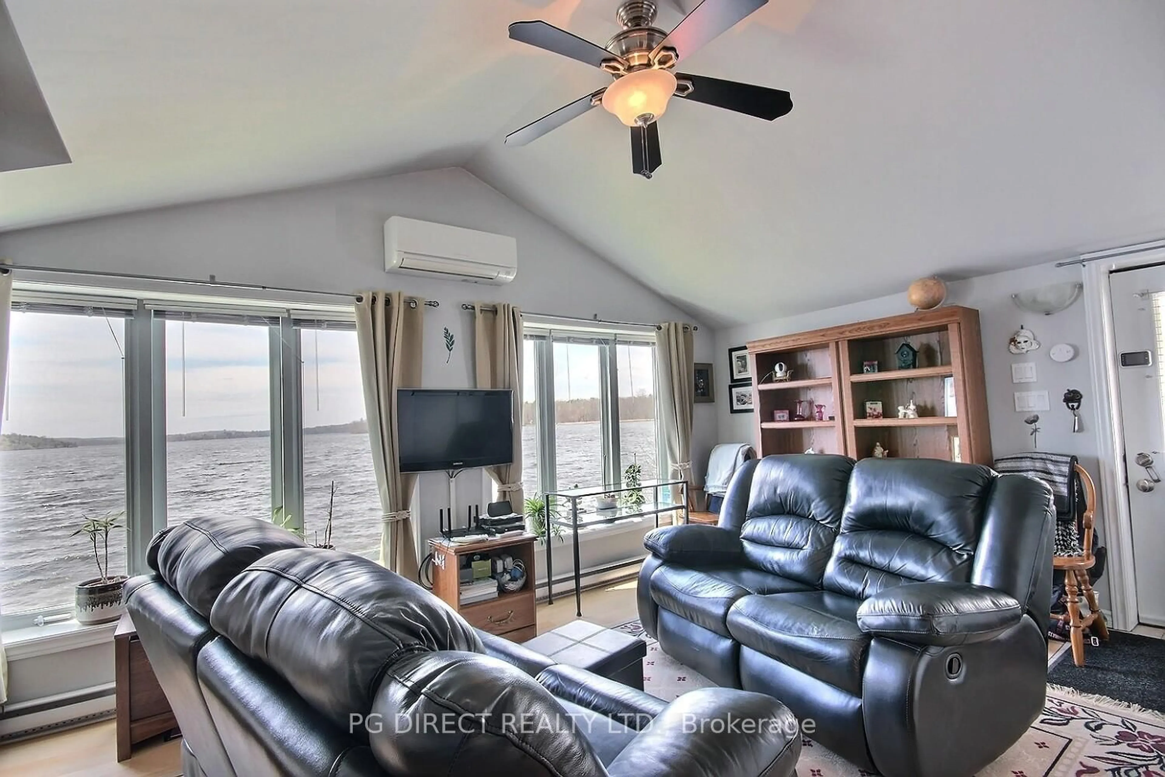 Living room with furniture, unknown for 4 Bradley Bay Rd, Trent Hills Ontario K0L 1L0