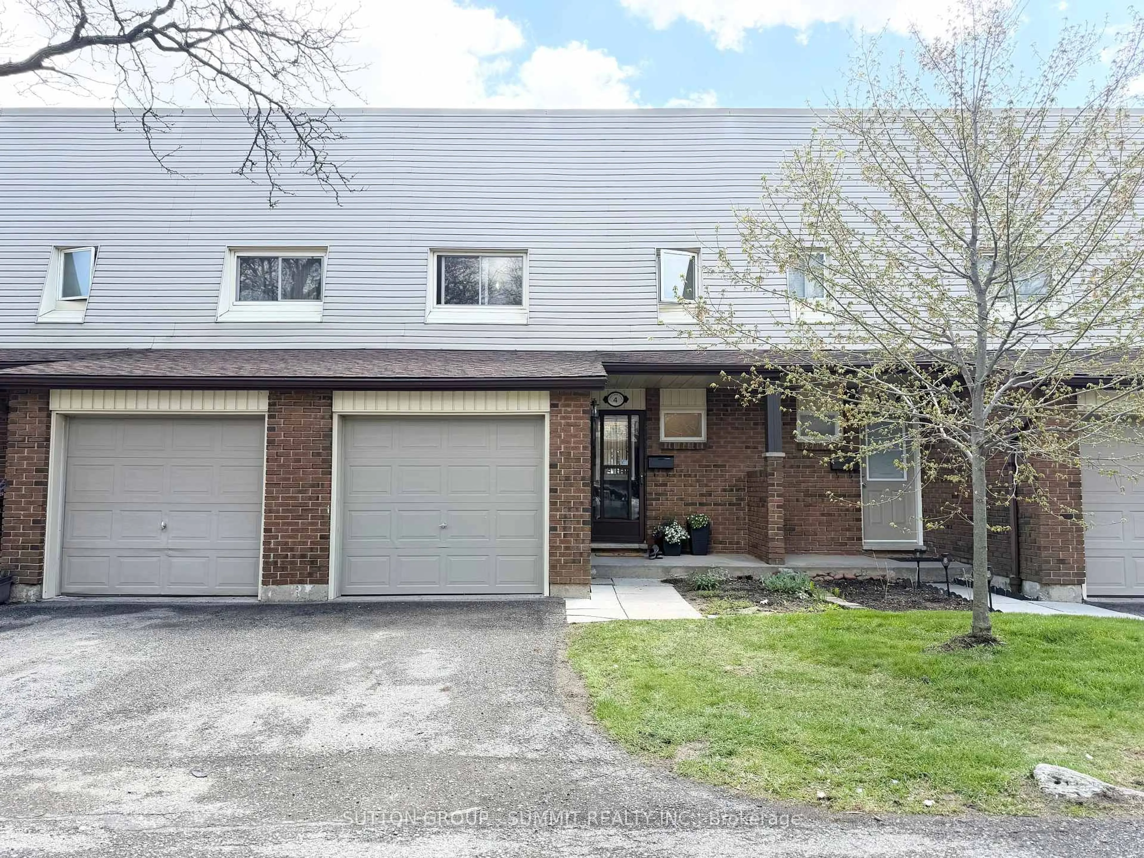 Unknown for 1460 Garth St #4A, Hamilton Ontario L9B 1R6