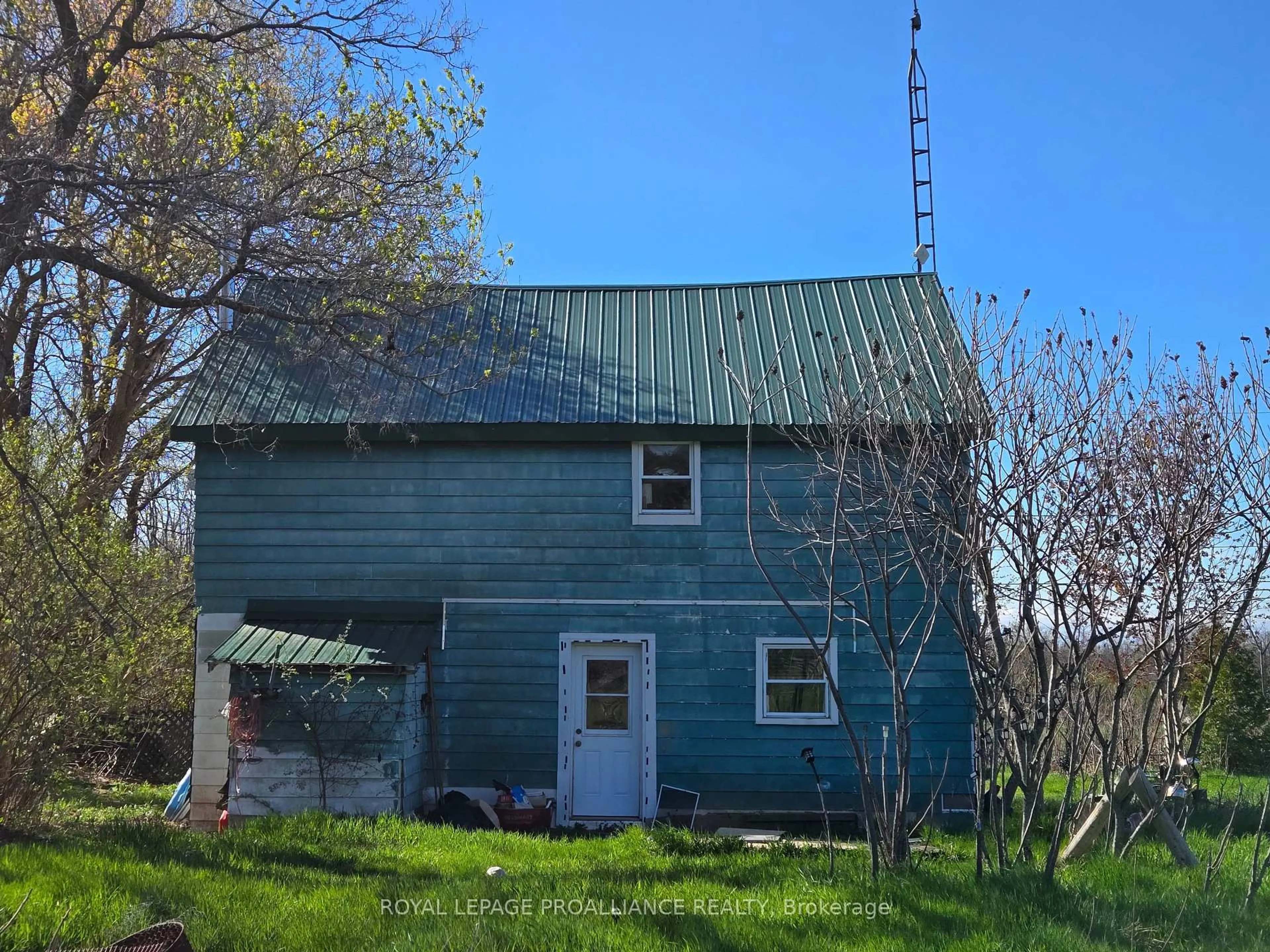 Shed for 3161 Blessington Rd, Shannonville Ontario K0K 3A0