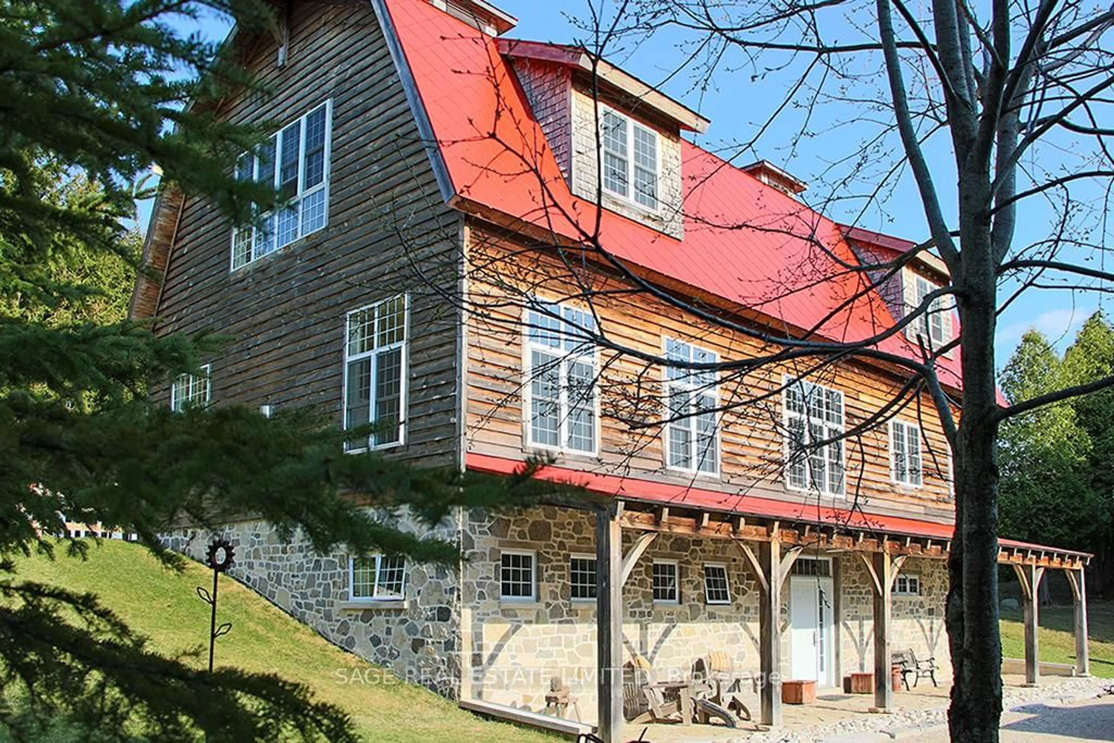 Patio, building for 263299 Wilder Lake Rd, Southgate Ontario N0G 1R0