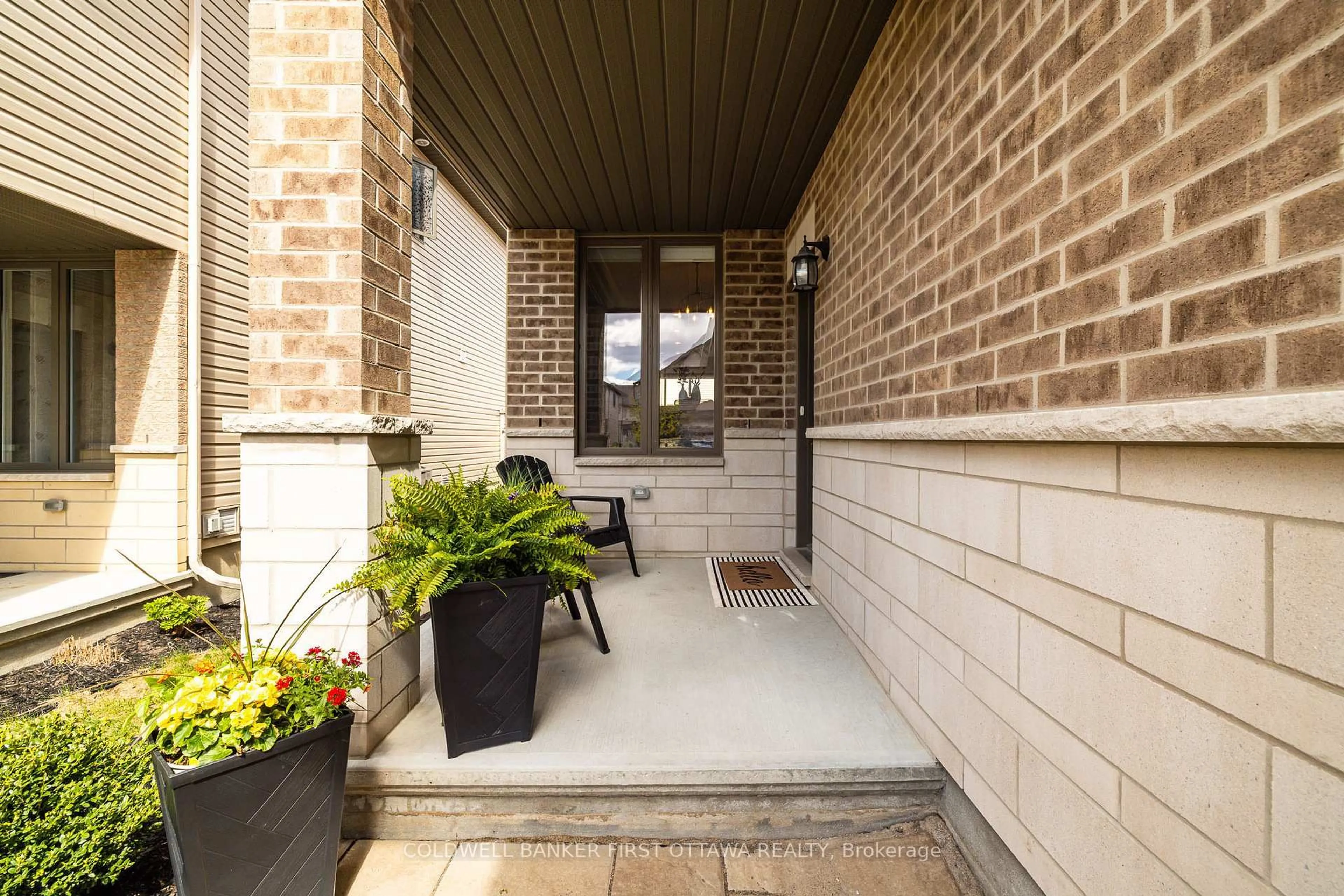 Unknown for 217 PURCHASE Cres, Stittsville Ontario K2S 2L8
