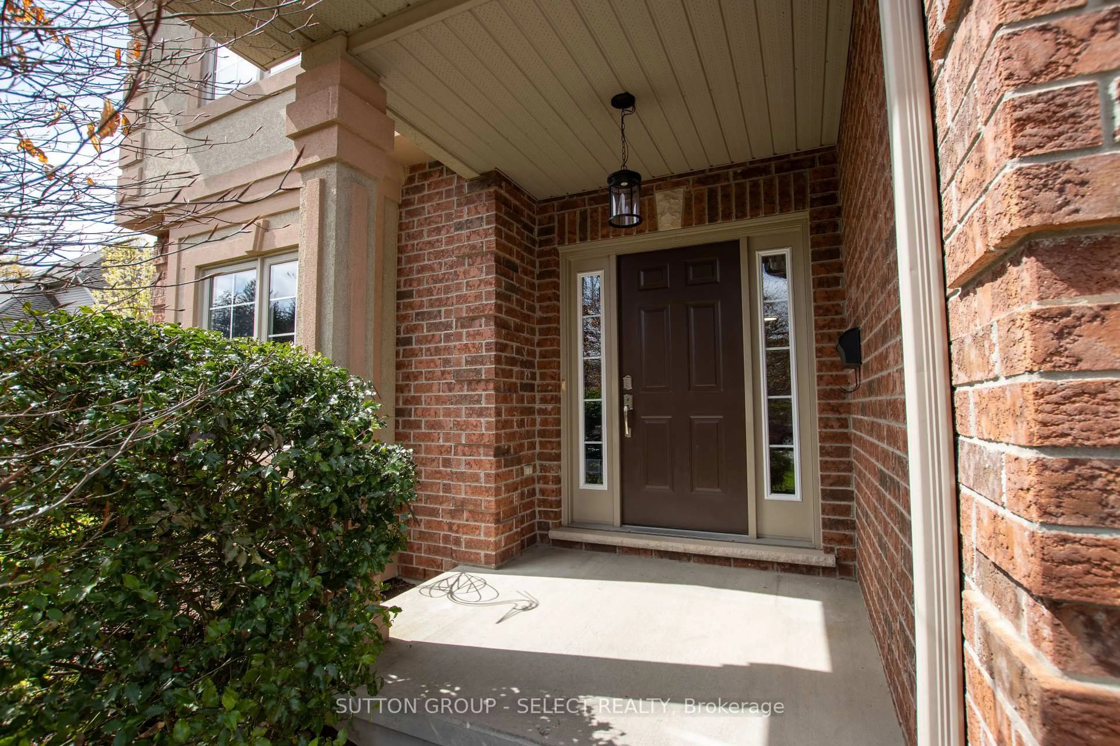 Indoor entryway for 4125 Masterson Circ, London South Ontario N6P 1T3