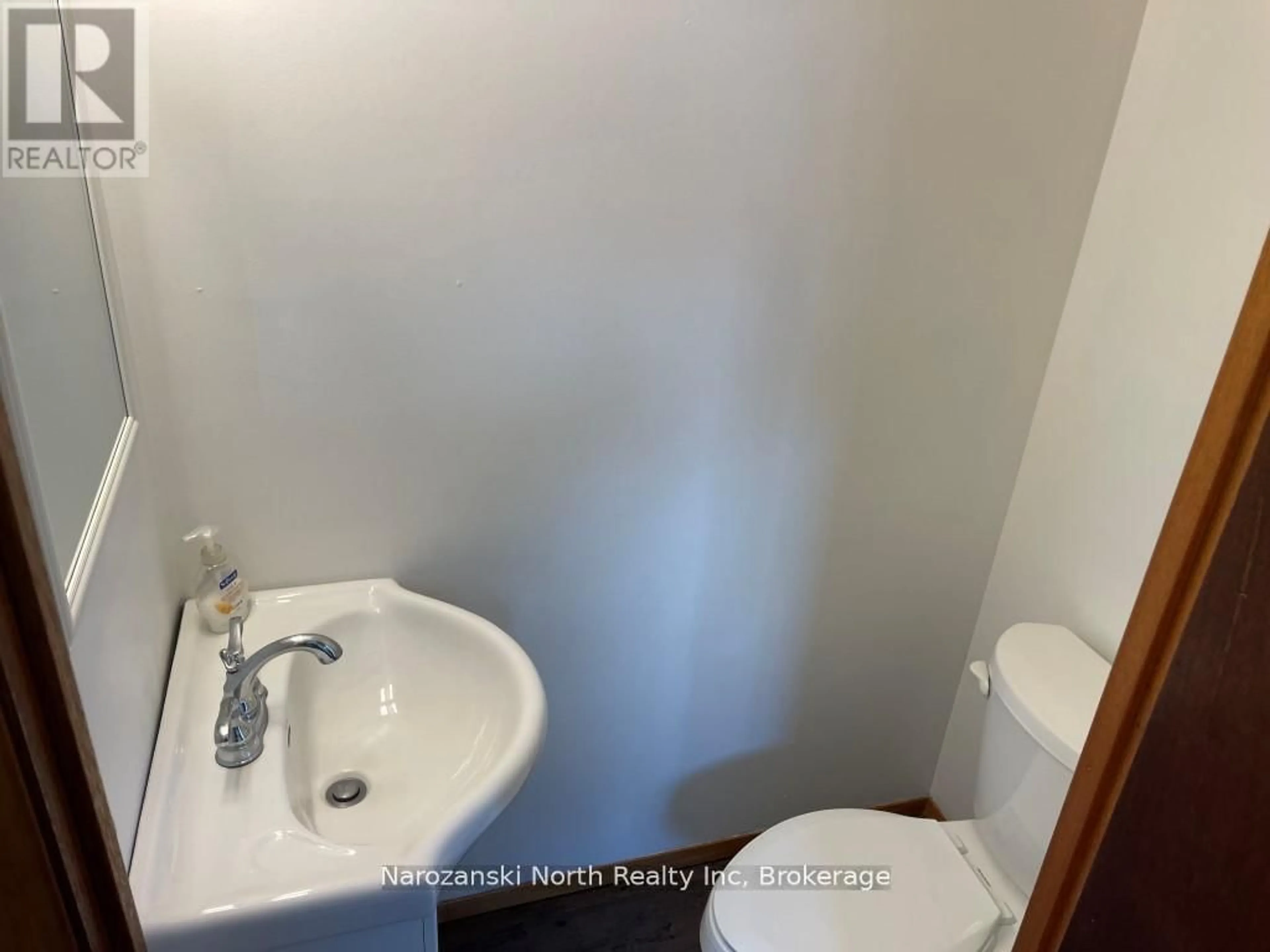 Standard bathroom, floor is not visible for 1 Lahaie St, French River Ontario P0M 2N0