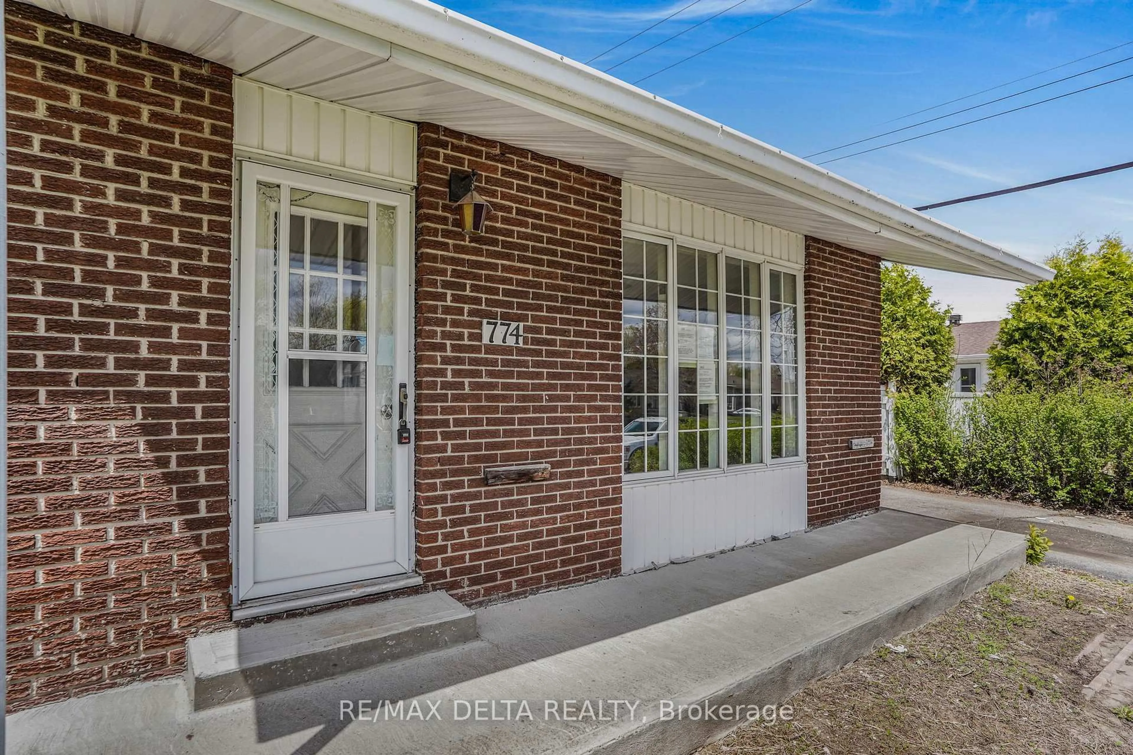 Home with brick exterior material, street for 774 Edmond St, Hawkesbury Ontario K6A 3C1