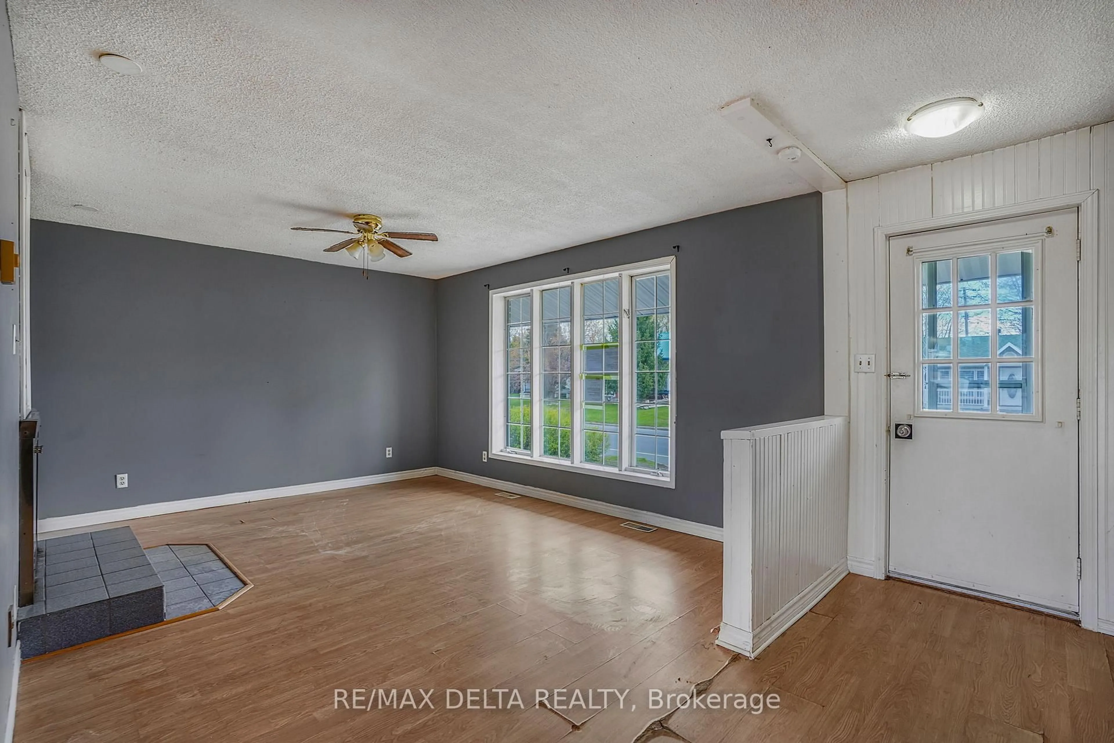 A pic of a room for 774 Edmond St, Hawkesbury Ontario K6A 3C1