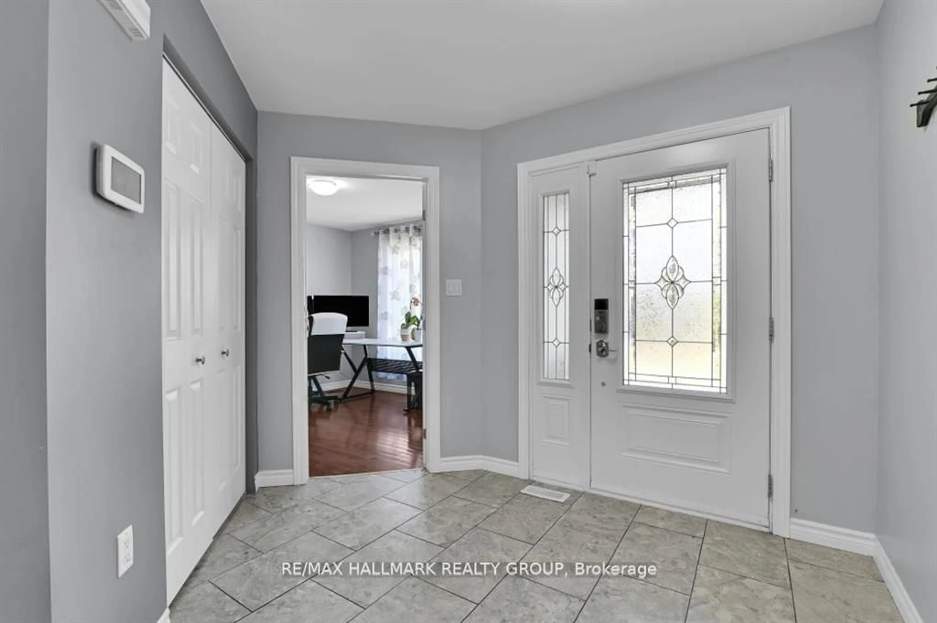 Indoor entryway for 3710 Paden Rd, North Gower Ontario K0A 2T0