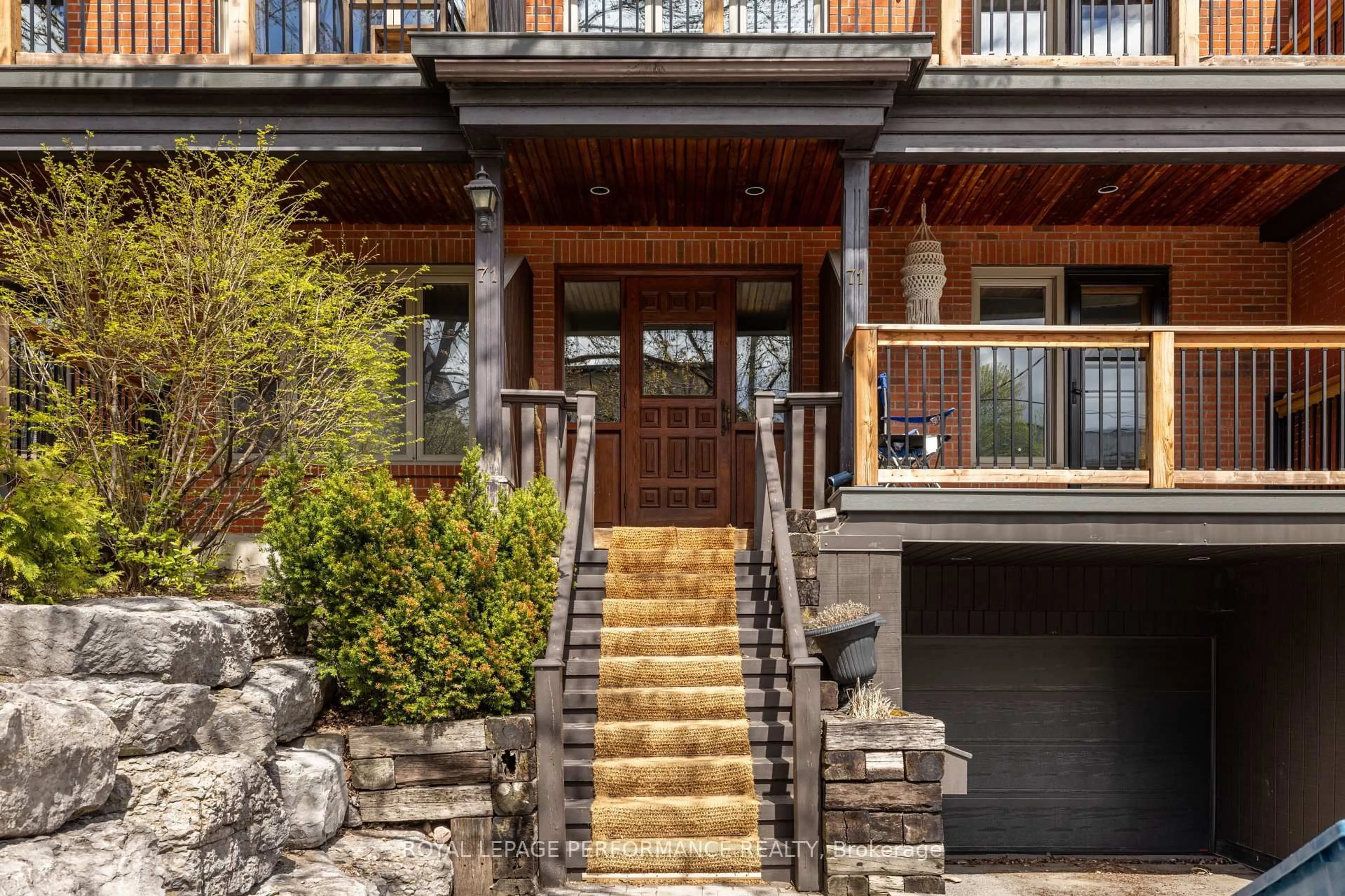 Unknown for 71 Sweetland Ave #2, Ottawa Ontario K1N 7T9