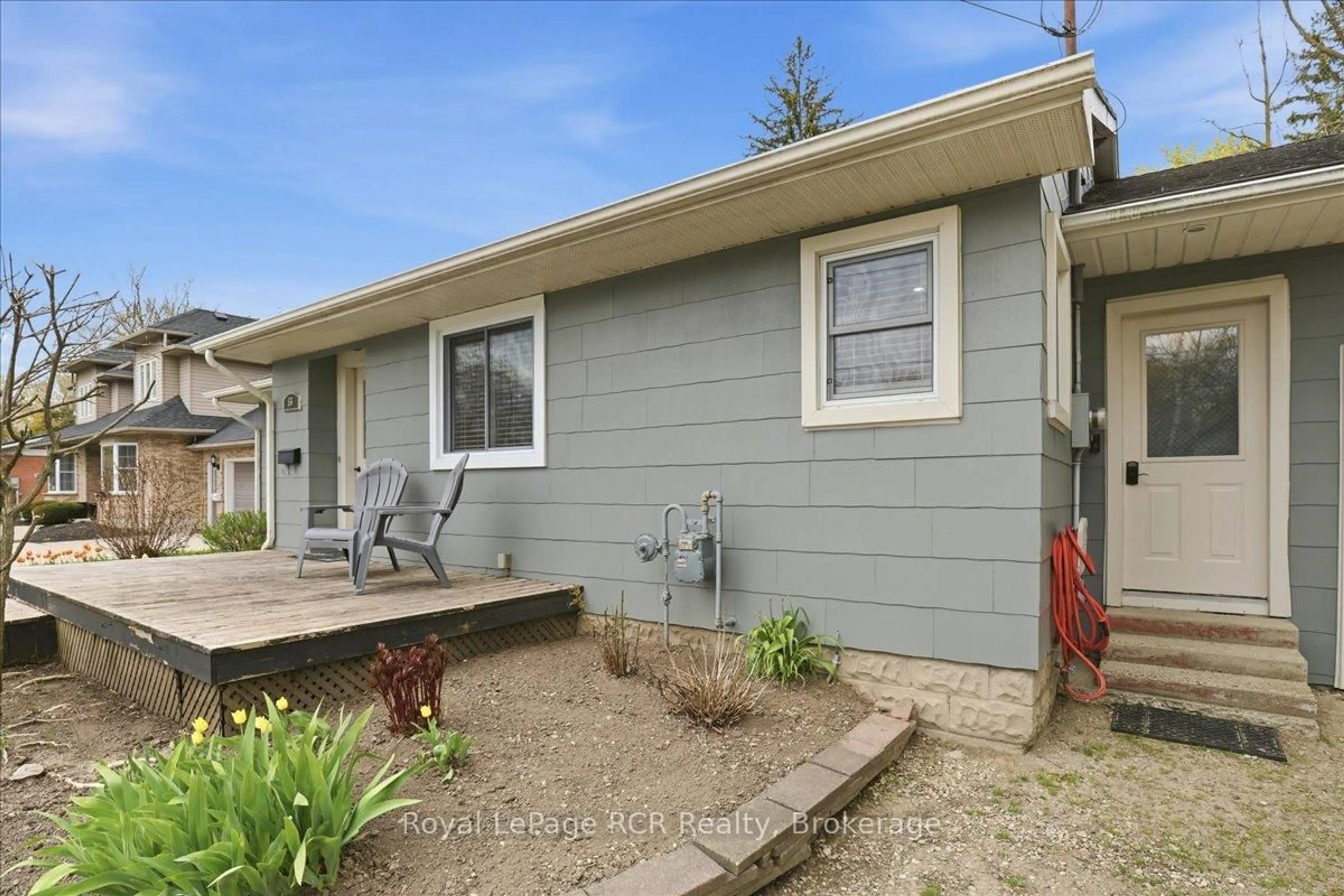 Home with vinyl exterior material, street for 56 John St, Minto Ontario N0G 1Z0