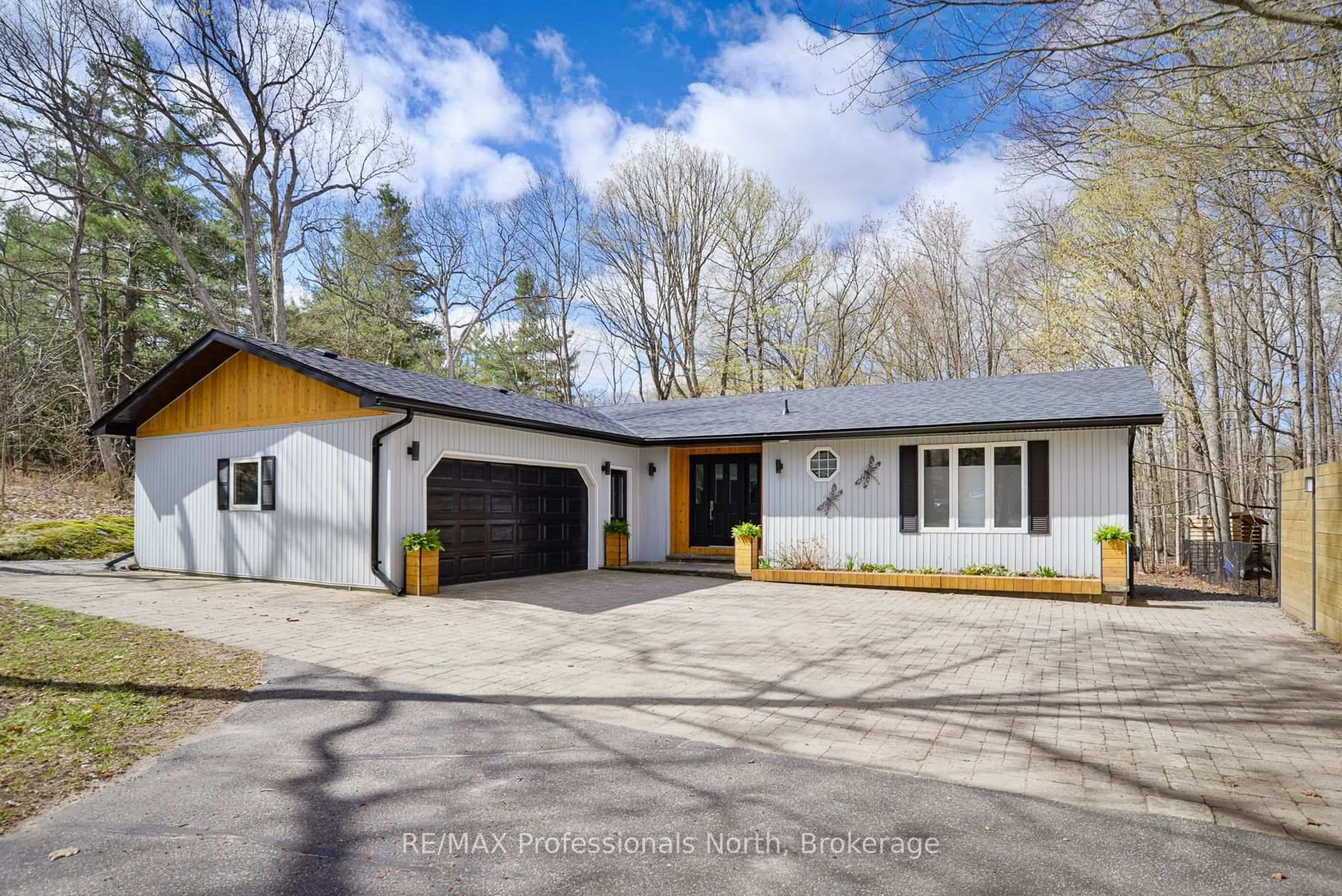 Unknown for 225 Blanchard St, Gravenhurst Ontario P1P 1A8