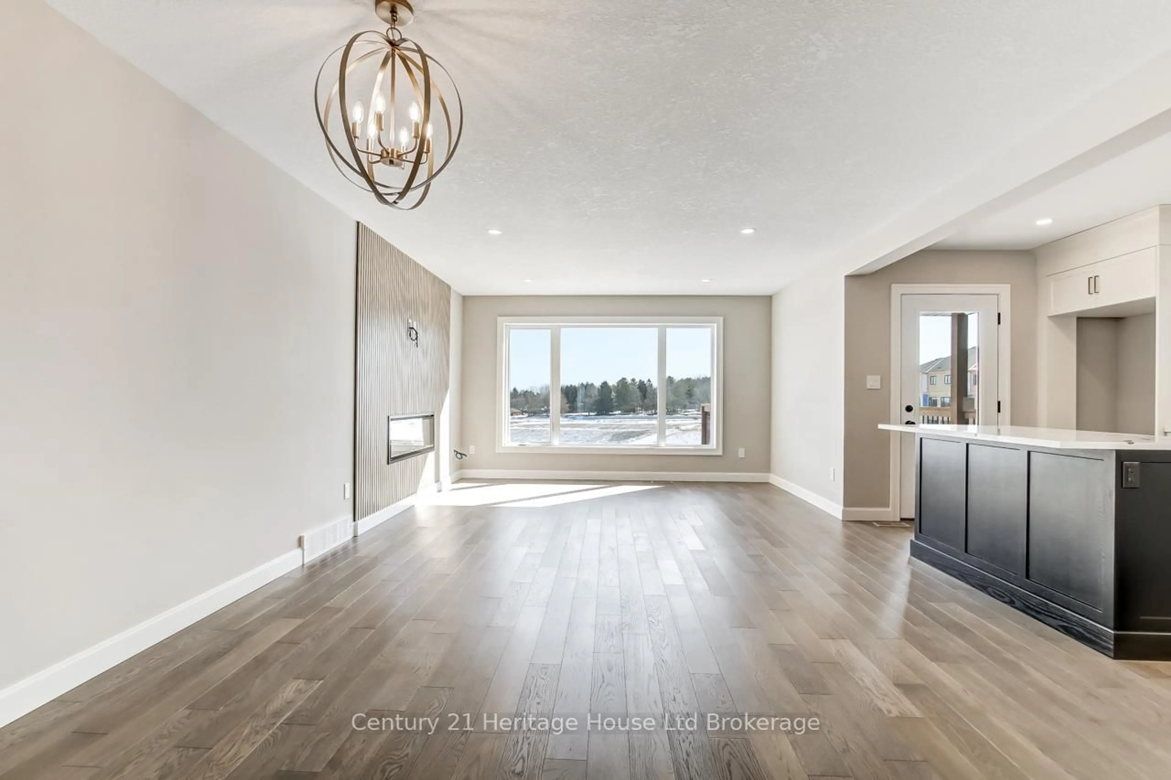 Unknown for 323 Anderson St, Woodstock Ontario N4S 0G6