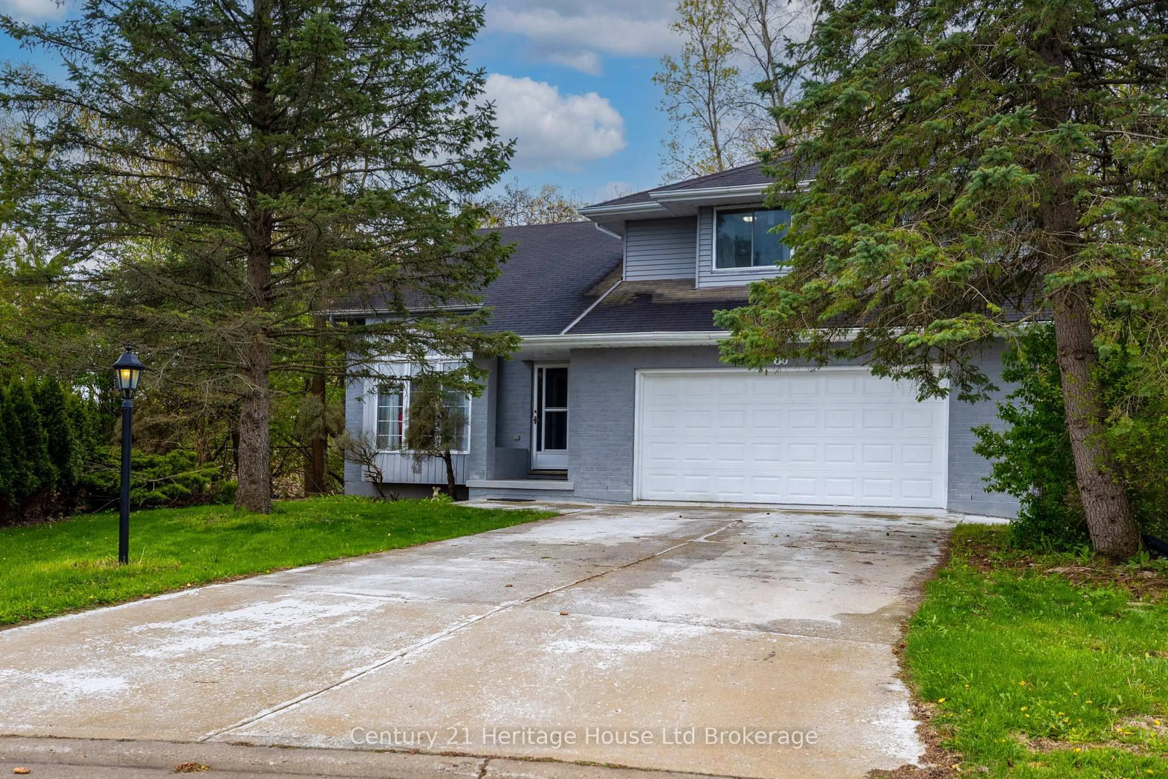 Unknown for 86 Lysanda Crt, London South Ontario N5Z 4L4