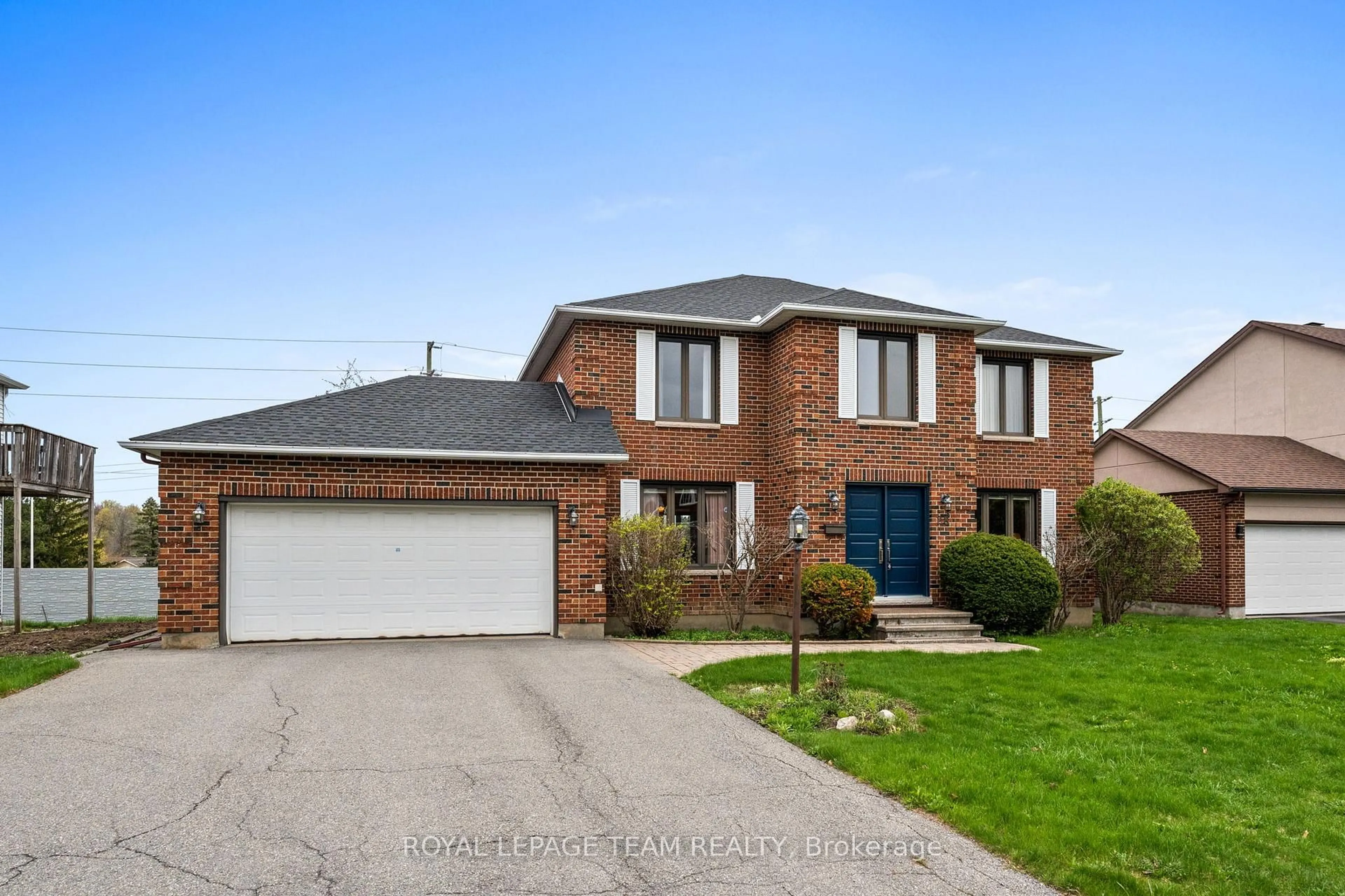 Home with brick exterior material, street for 28 Parmalea Cres, Ottawa Ontario K2E 7J2
