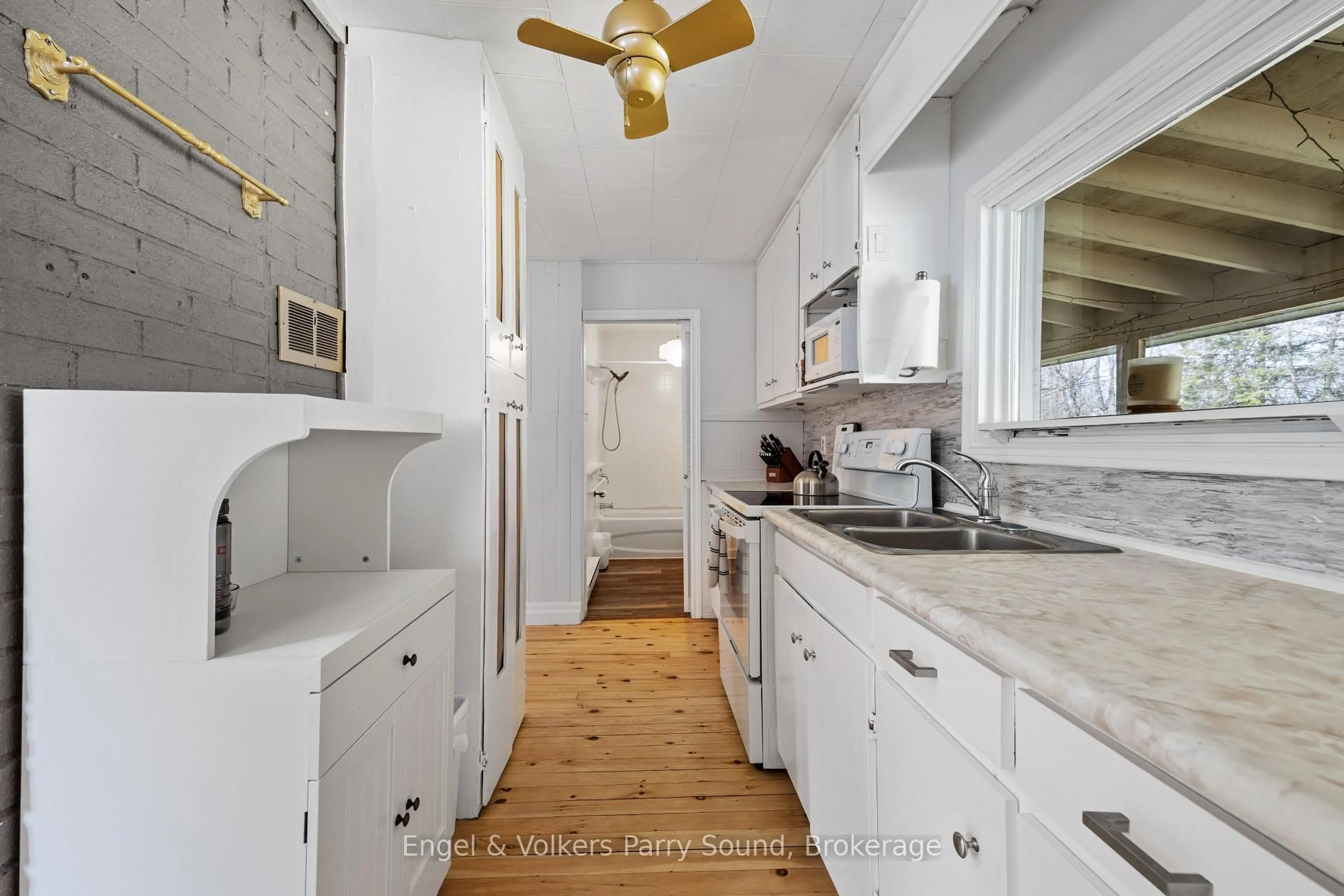 Standard kitchen, ceramic/tile floor for 77 Woods Rd, Carling Ontario P0G 1G0