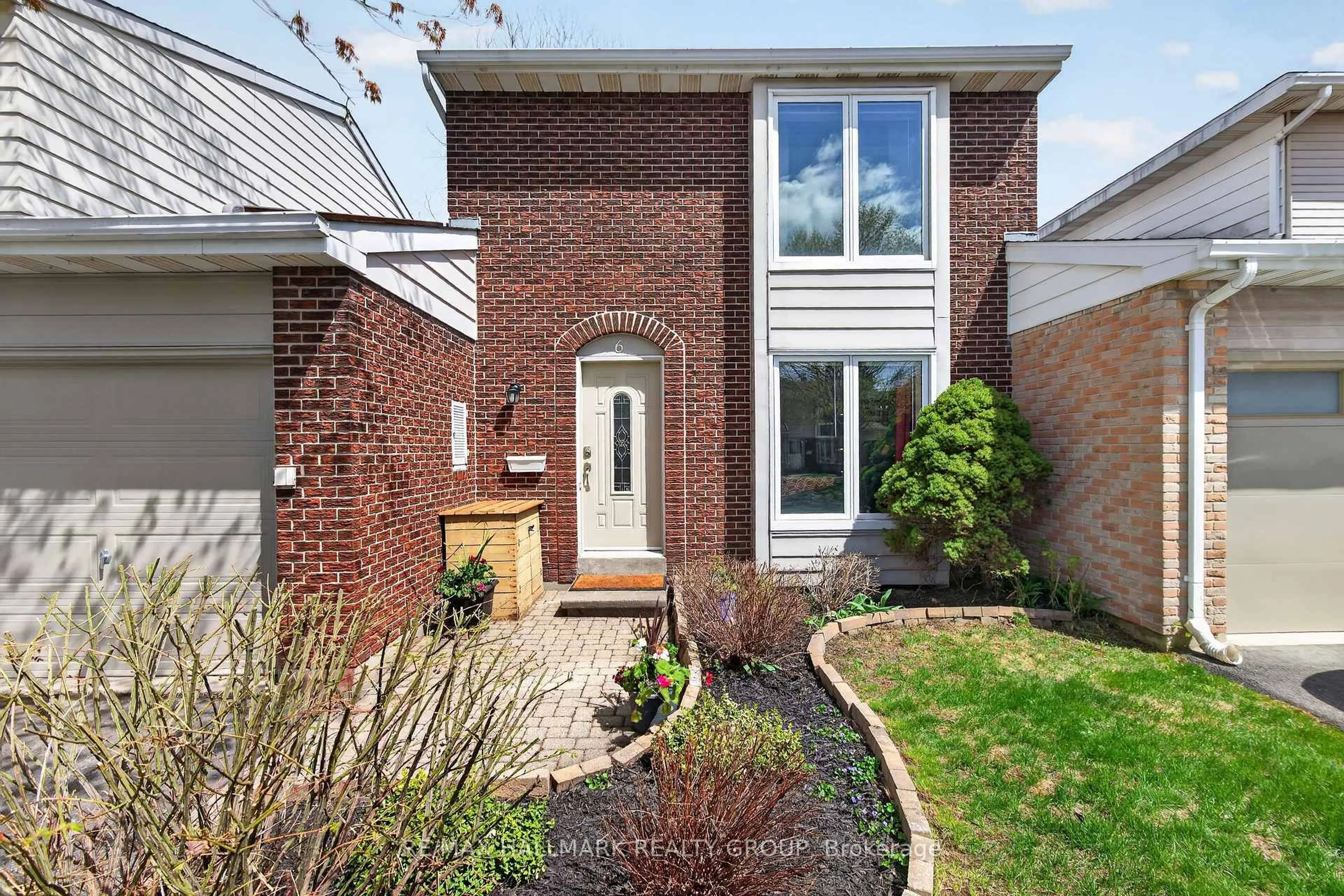 Home with brick exterior material, street for 6 Beddoe Lane, Gloucester Ontario K1B 3Y1
