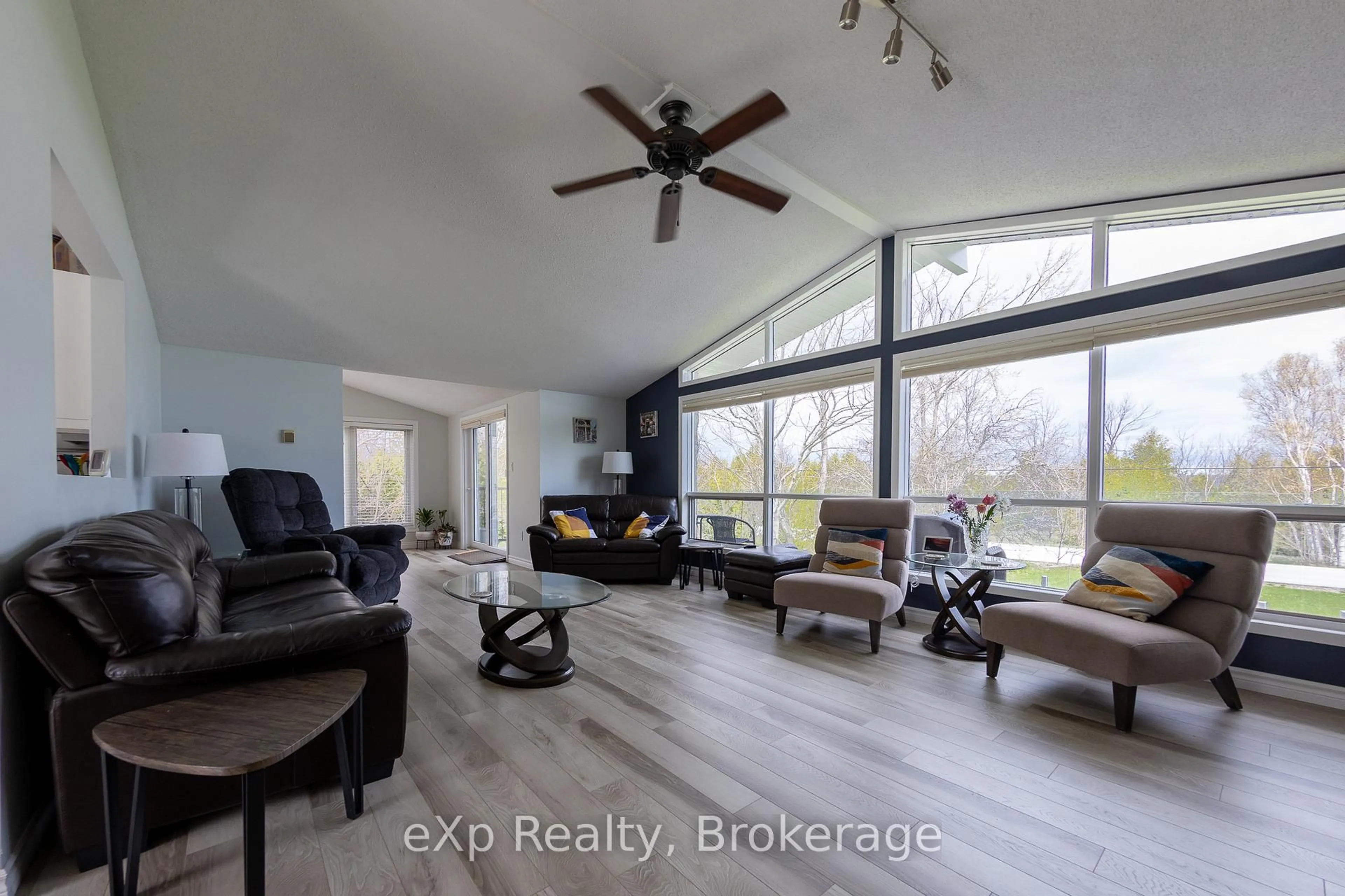 Living room with furniture, unknown for 502754 Grey Road 1, Georgian Bluffs Ontario N0H 2T0