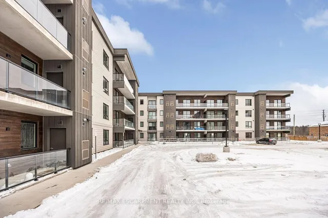 7549A Kalar Rd #407, Niagara Falls 4