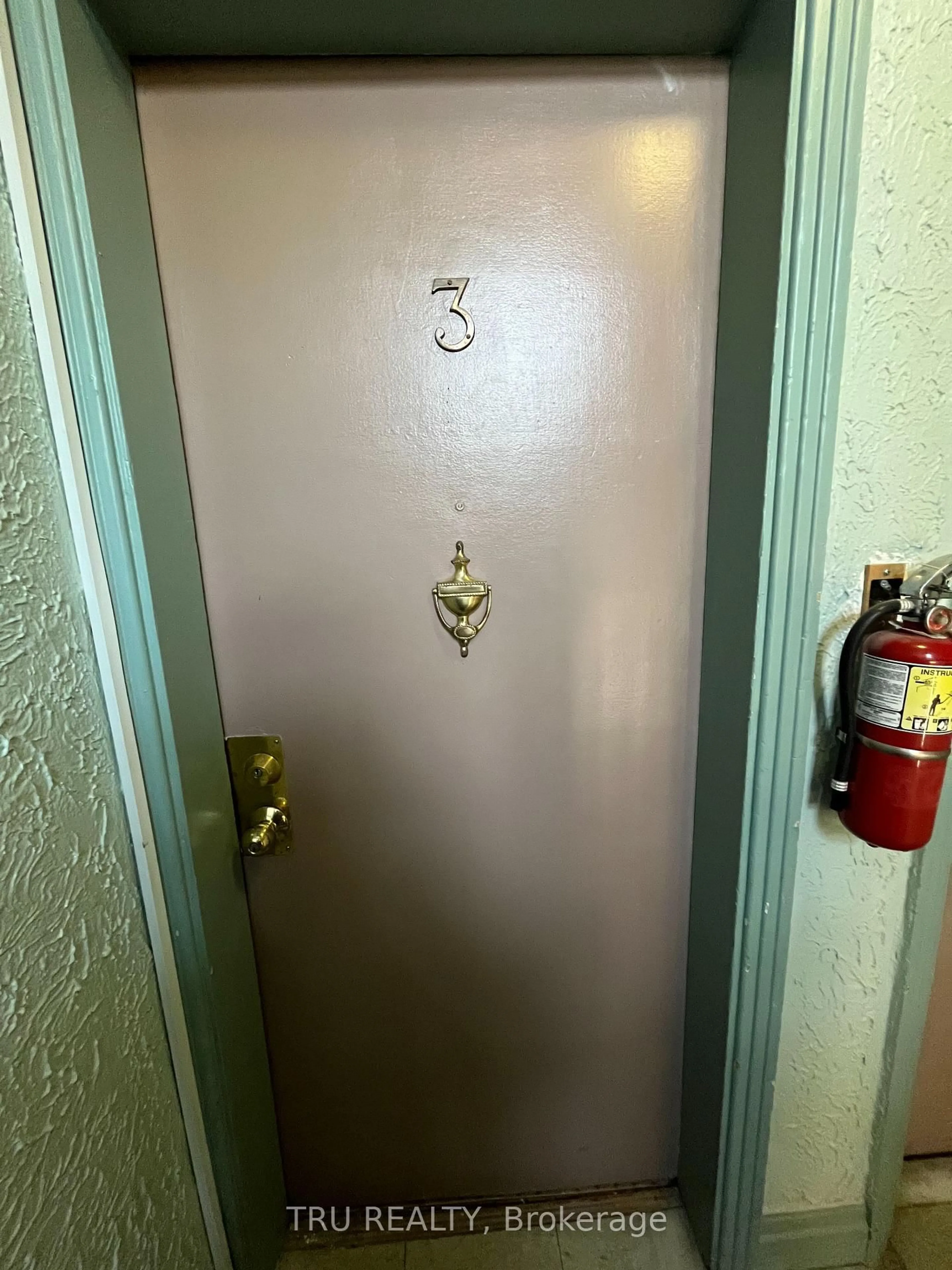 A pic of a room for 384 Blake Blvd #3, Ottawa Ontario K1L 6L2