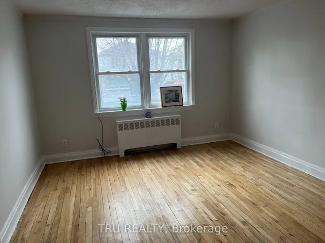 384 Blake Blvd #3, Ottawa 4