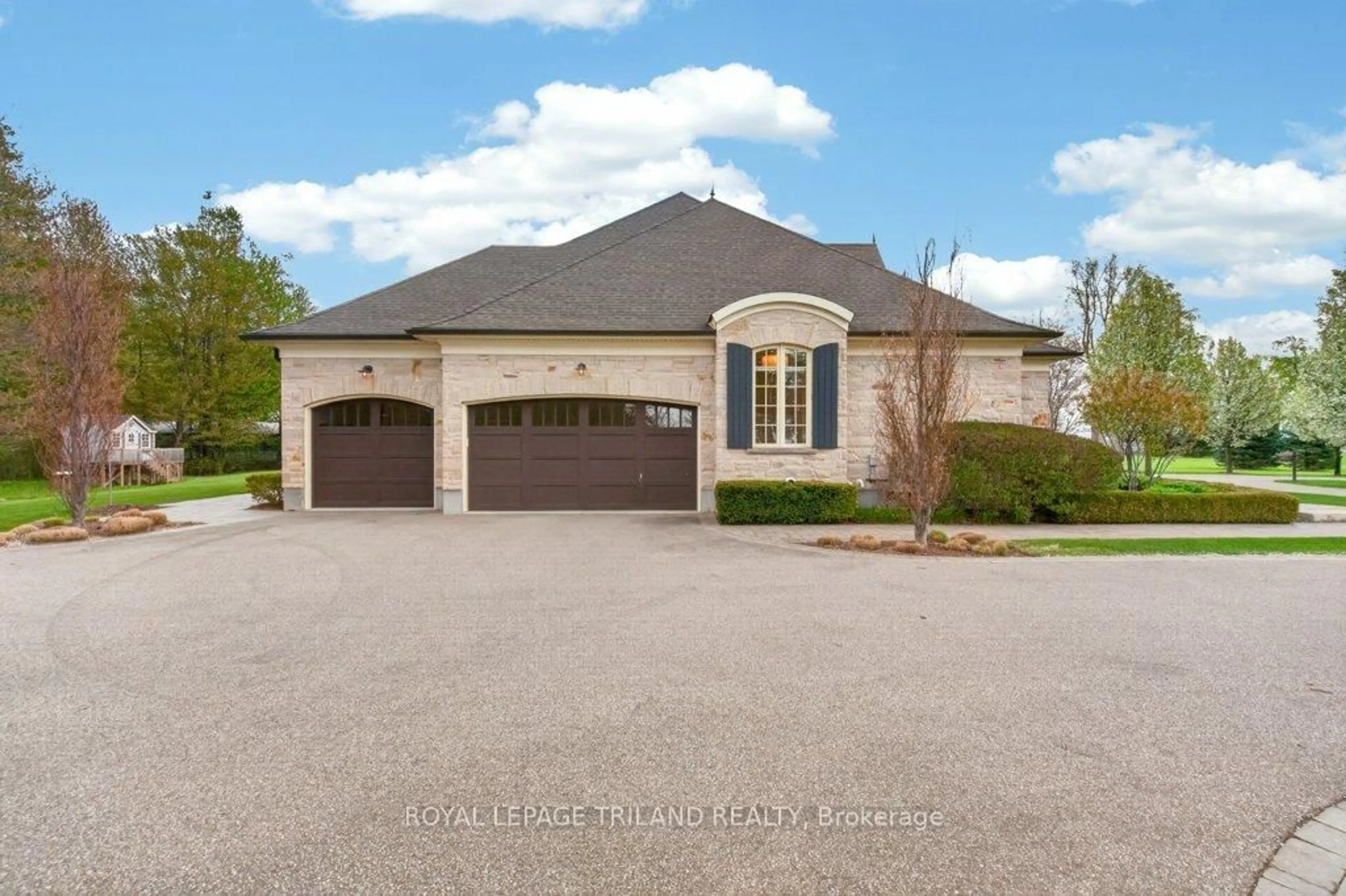 Home with brick exterior material, street for 37612 John Wise Line, Southwold Ontario N5P 3T2