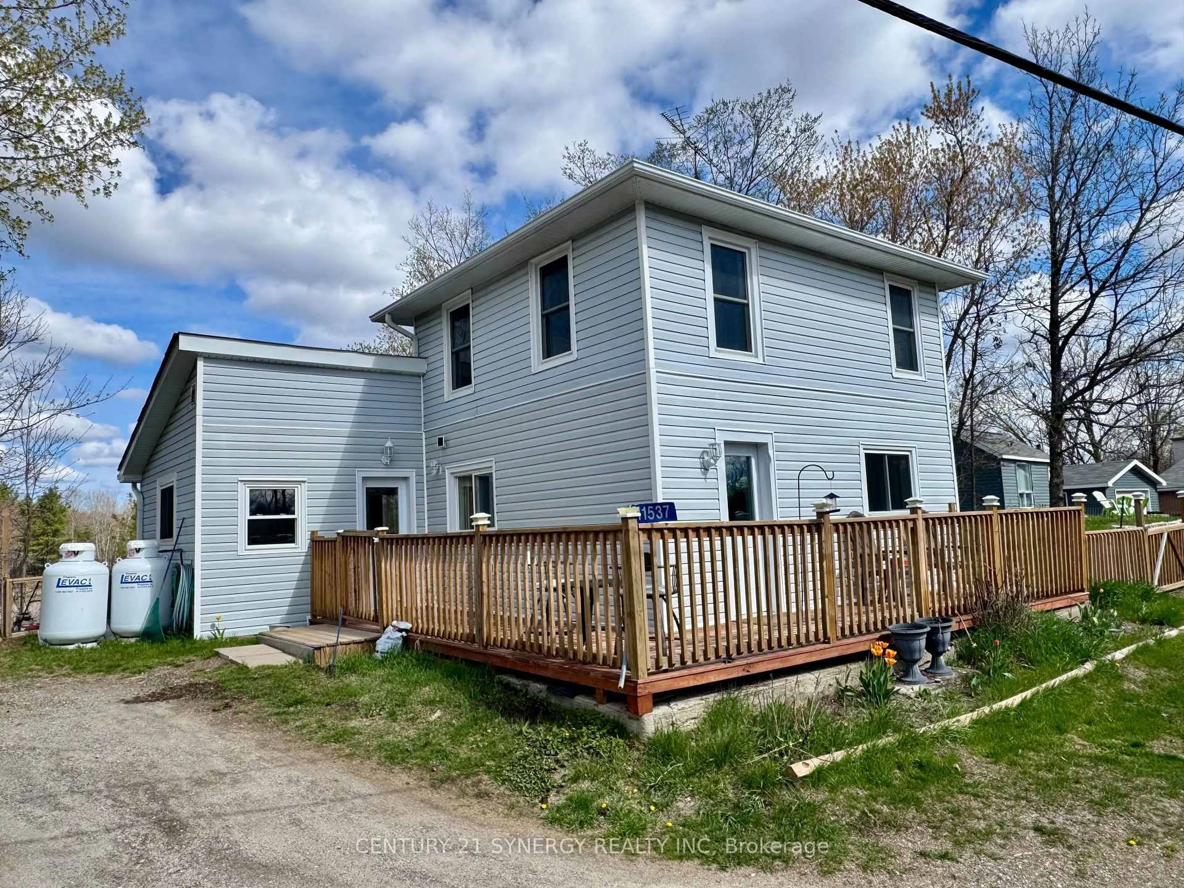 A pic from outside/outdoor area/front of a property/back of a property/a pic from drone, street for 11537 County Road 38 Rd, Tichborne Ontario K0H 2V0