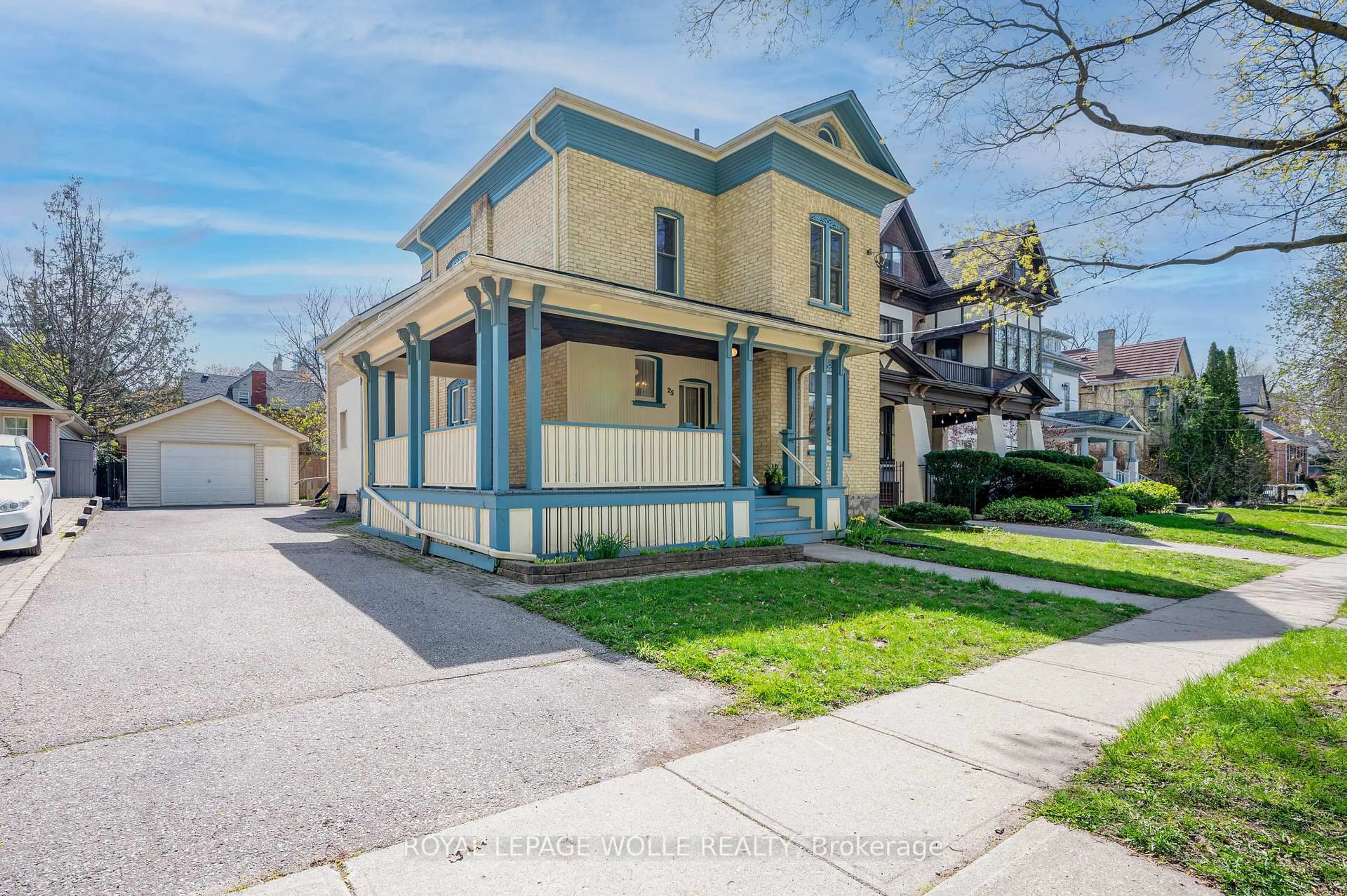 Home with vinyl exterior material, street for 25 Ahrens St, Kitchener Ontario N2H 4B6
