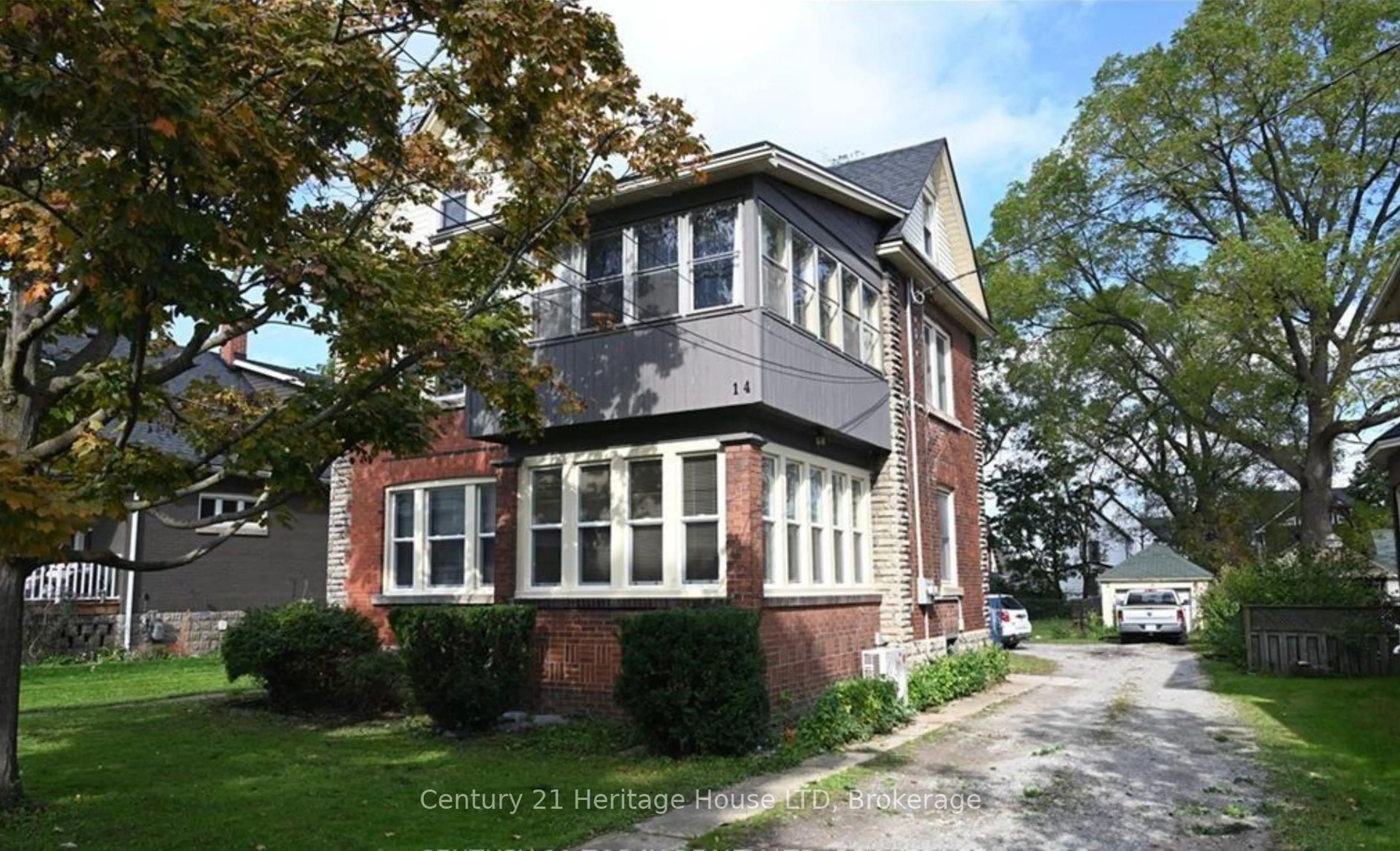Home with brick exterior material, street for 14 EMERICK Ave, Fort Erie Ontario L2A 2W3
