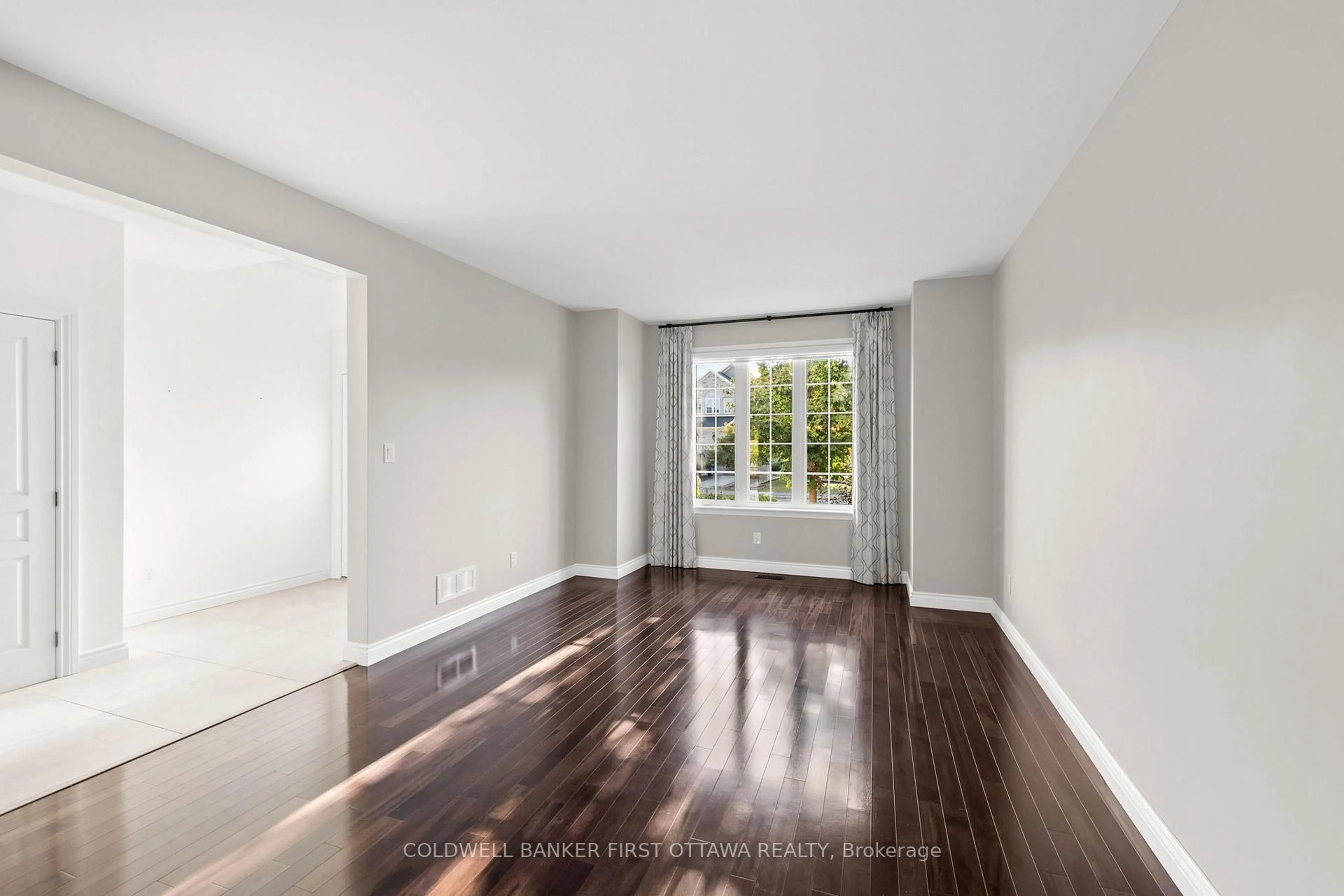A pic of a room for 441 Blackleaf Dr, Ottawa Ontario K2J 5S7