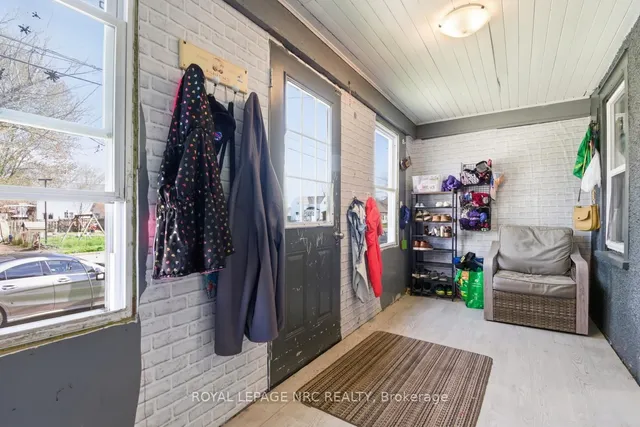 23 Louis St, Port Colborne 3