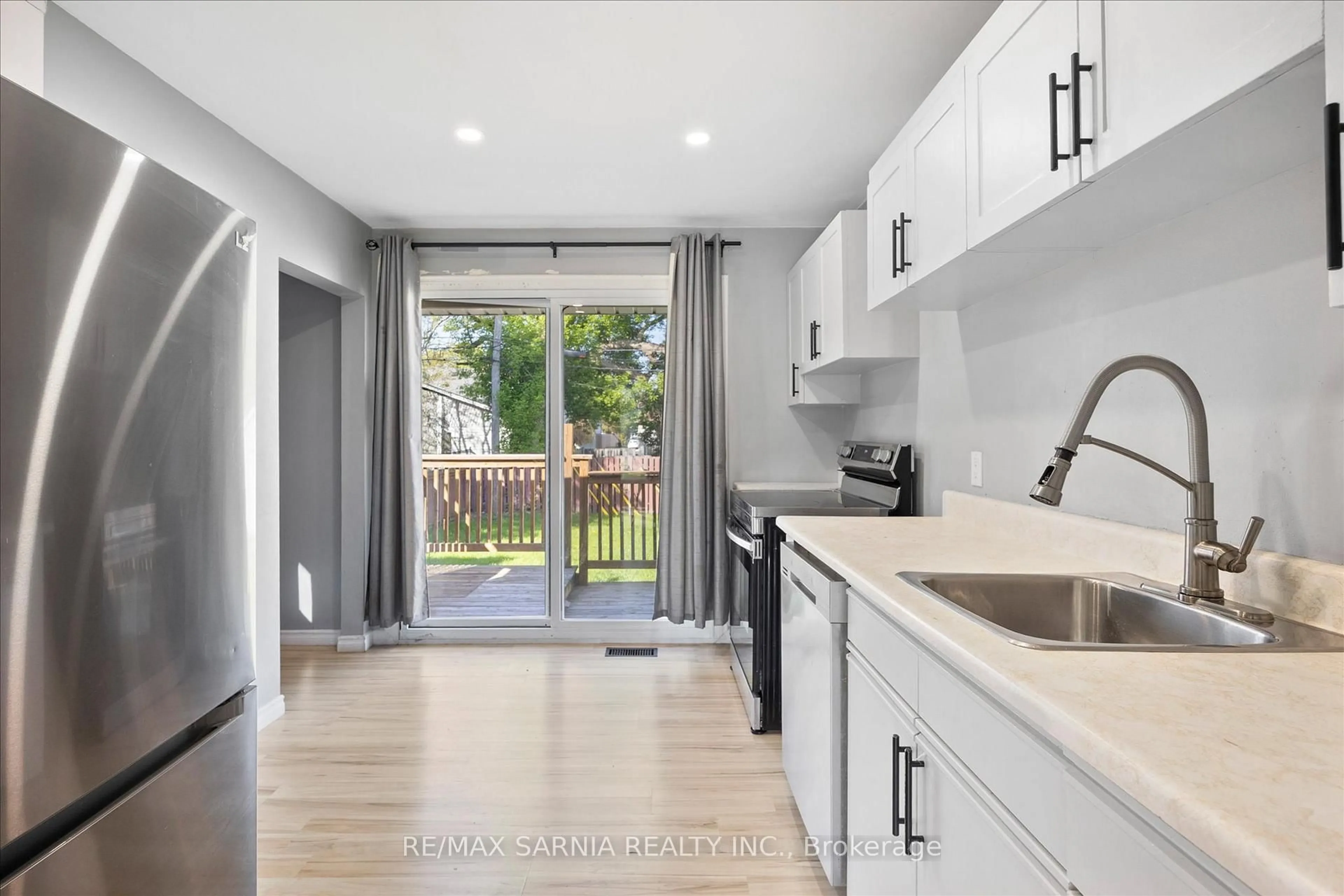 Open concept kitchen, unknown for 1515 Tourangeau Rd, Windsor Ontario N8Y 4J5